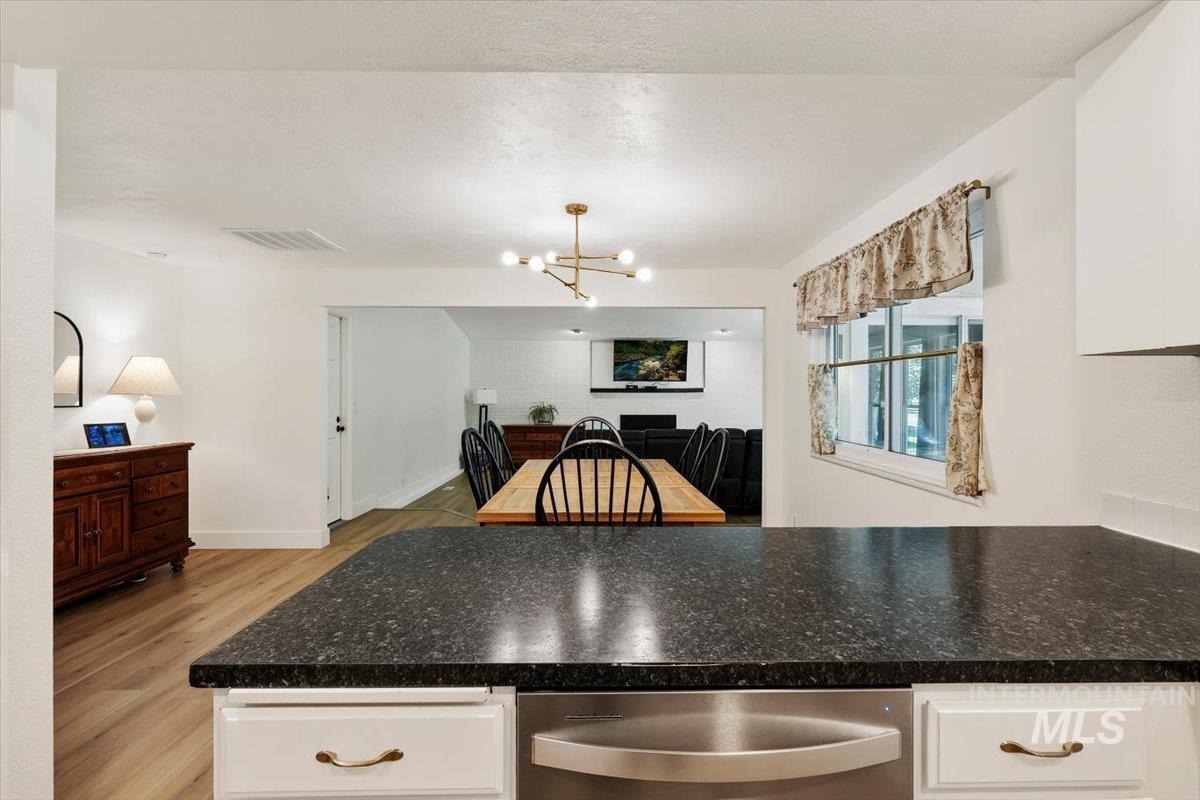 4959 S Umatilla Avenue, Boise, Idaho 83709, 3 Bedrooms, 2 Bathrooms, Residential For Sale, Price $550,000,MLS 98998193