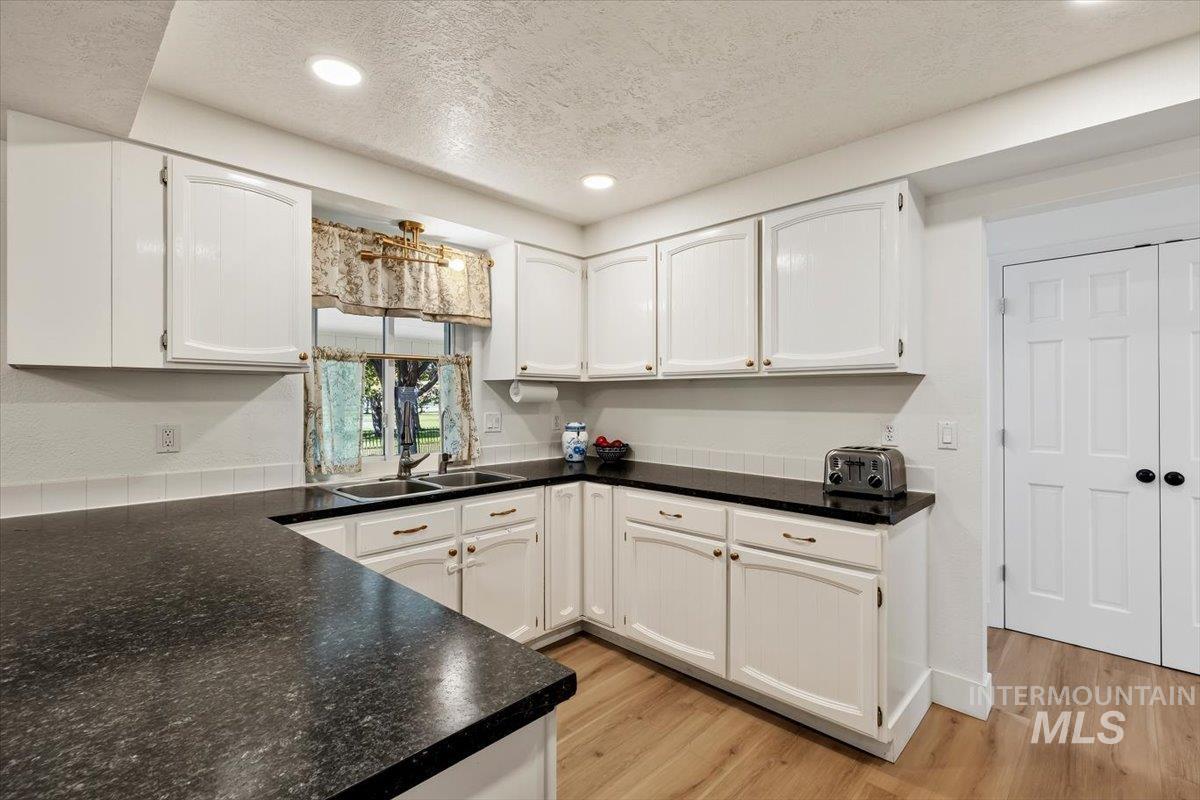 4959 S Umatilla Avenue, Boise, Idaho 83709, 3 Bedrooms, 2 Bathrooms, Residential For Sale, Price $550,000,MLS 98998193