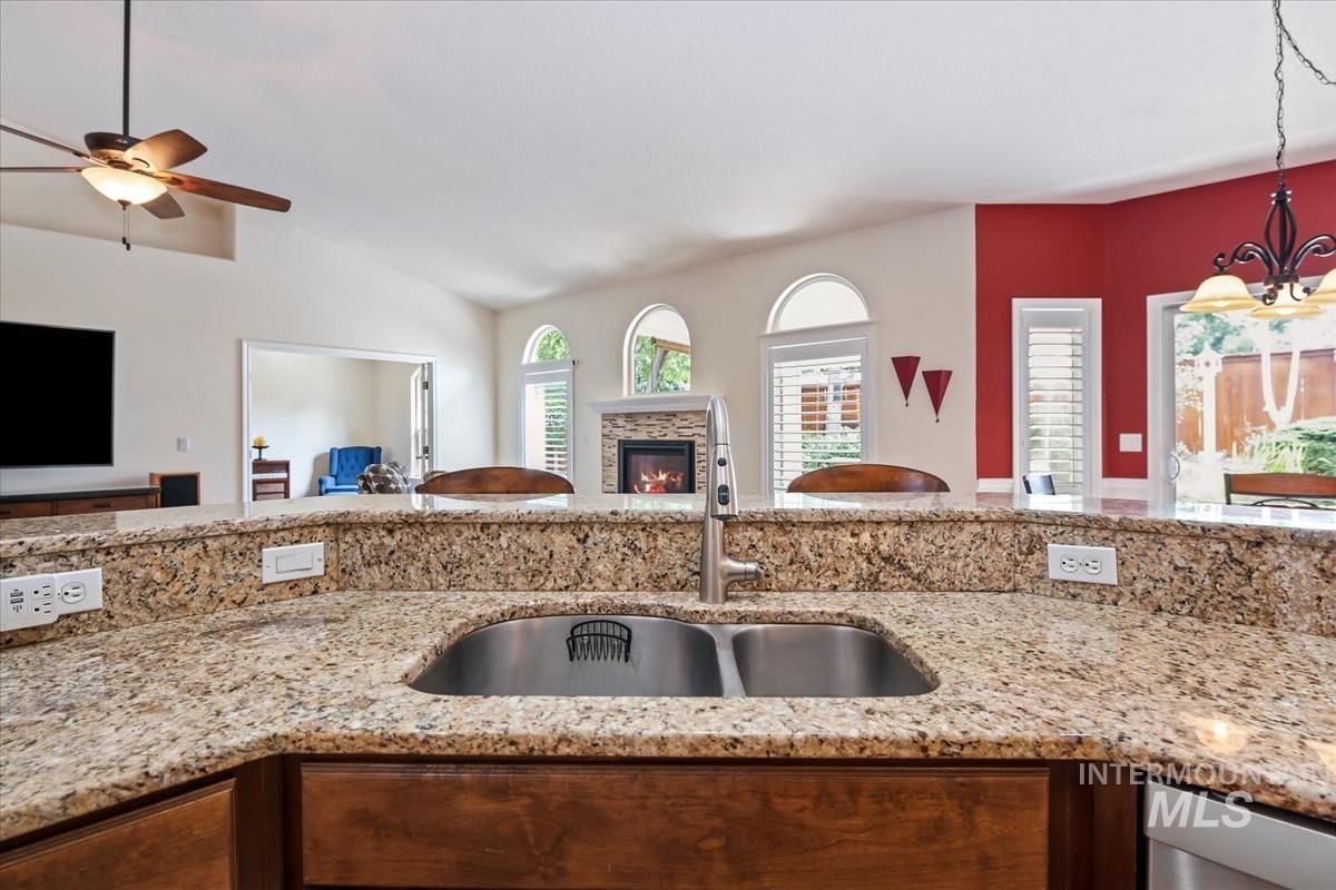 2893 E Moon Dipper Ct., Meridian, Idaho 83643, 4 Bedrooms, 2 Bathrooms, Residential For Sale, Price $599,000,MLS 98998195