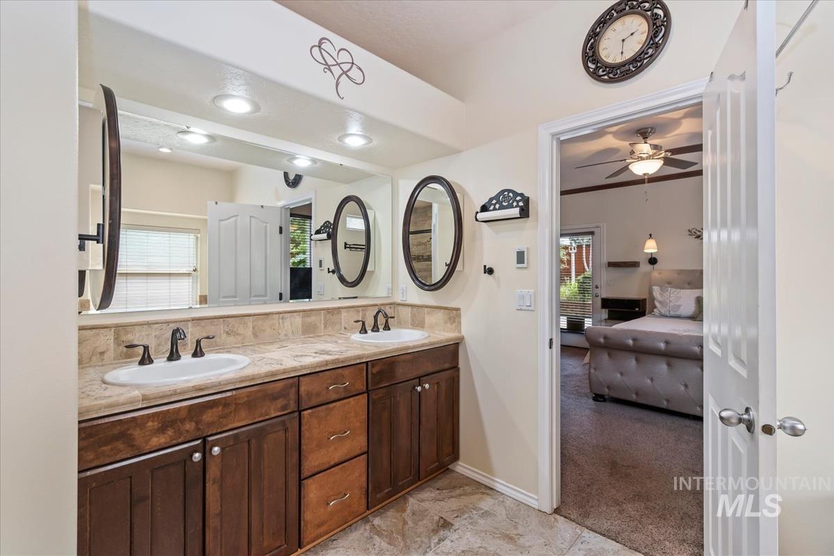 2893 E Moon Dipper Ct., Meridian, Idaho 83643, 4 Bedrooms, 2 Bathrooms, Residential For Sale, Price $599,000,MLS 98998195
