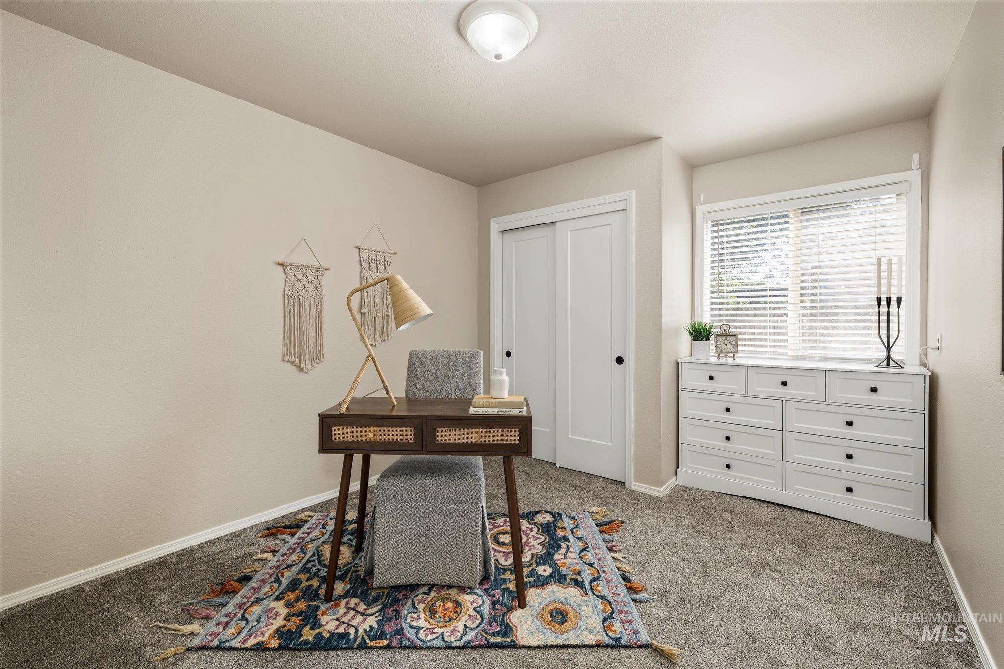 2052 N Citrus Ave, Boise, Idaho 83713, 3 Bedrooms, 2 Bathrooms, Residential For Sale, Price $430,000,MLS 98998196