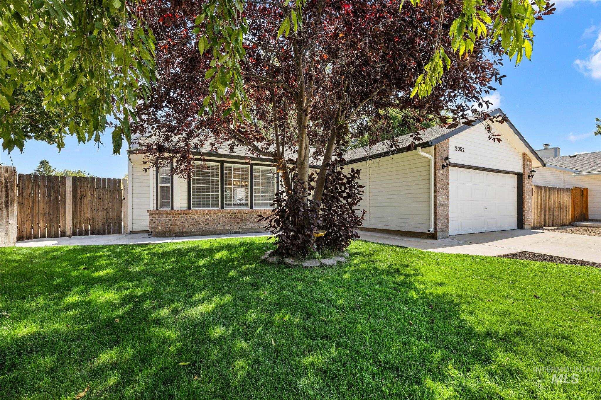 2052 N Citrus Ave, Boise, Idaho 83713, 3 Bedrooms, 2 Bathrooms, Residential For Sale, Price $430,000,MLS 98998196
