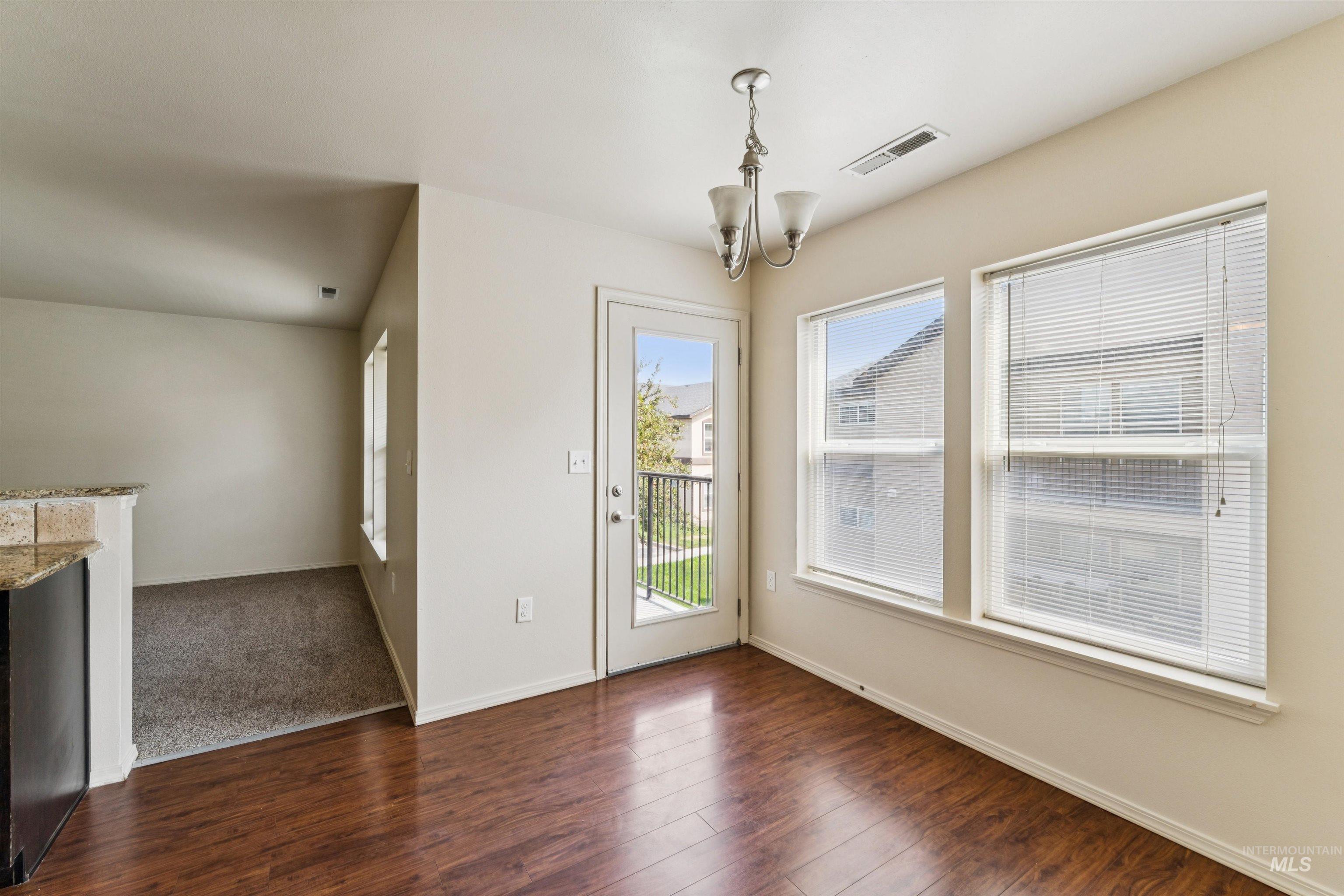 11187 W Brassy Cove Loop, Nampa, Idaho 83651, 2 Bedrooms, 2 Bathrooms, Residential Income For Sale, Price $849,900,MLS 98998200