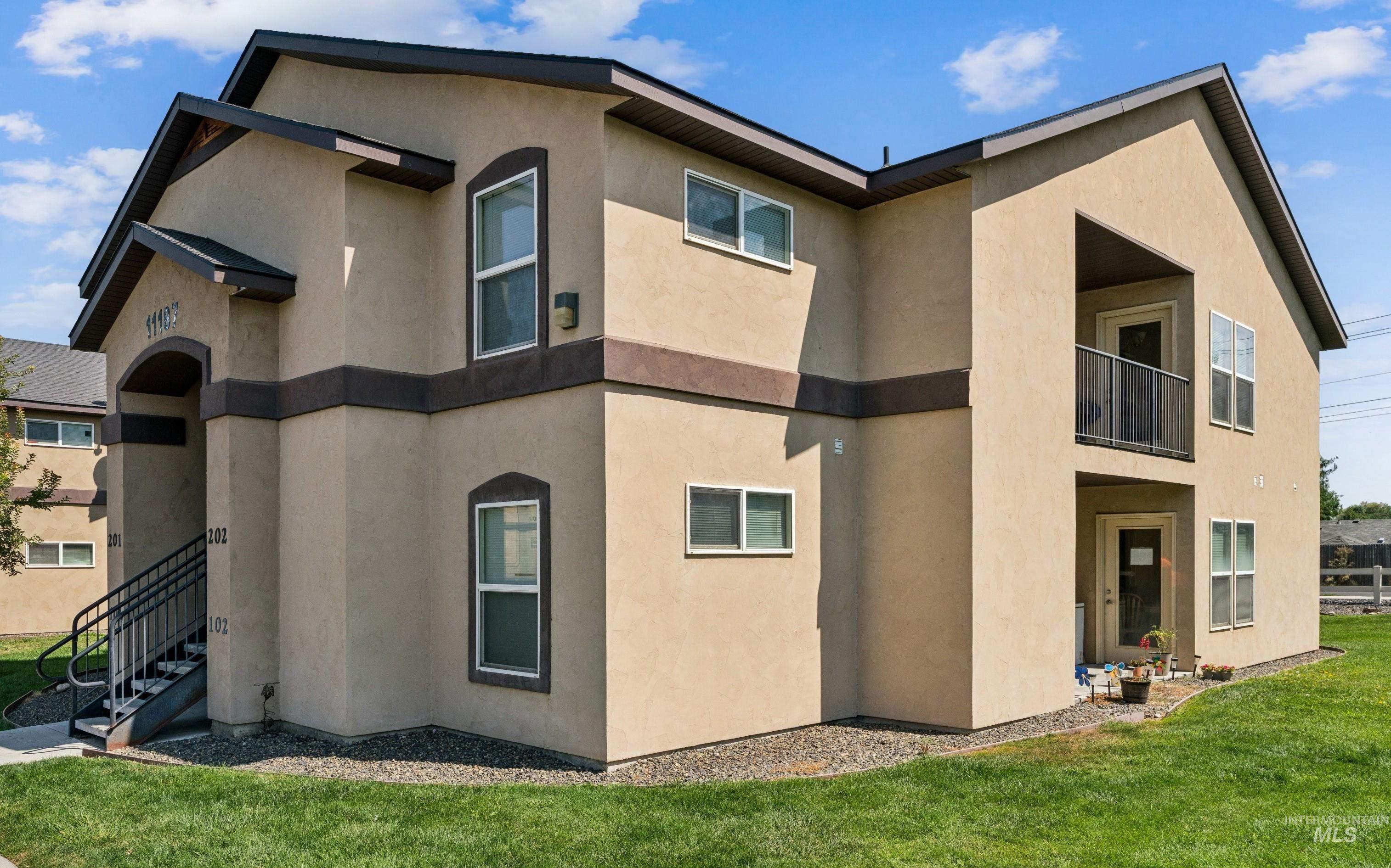 11187 W Brassy Cove Loop, Nampa, Idaho 83651, 2 Bedrooms, 2 Bathrooms, Residential Income For Sale, Price $849,900,MLS 98998200