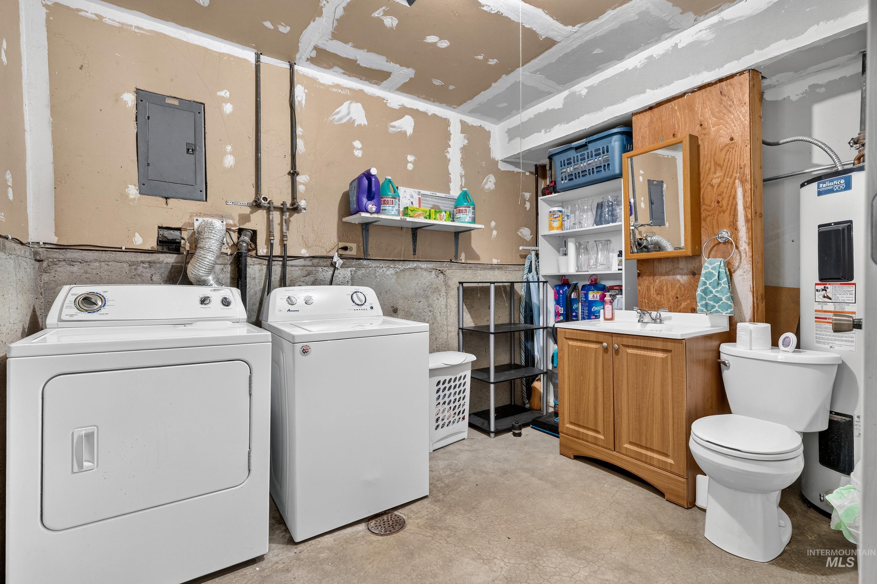 516 N Kimball Ave, Caldwell, Idaho 83605, 5 Bedrooms, 2 Bathrooms, Residential For Sale, Price $380,000,MLS 98998202