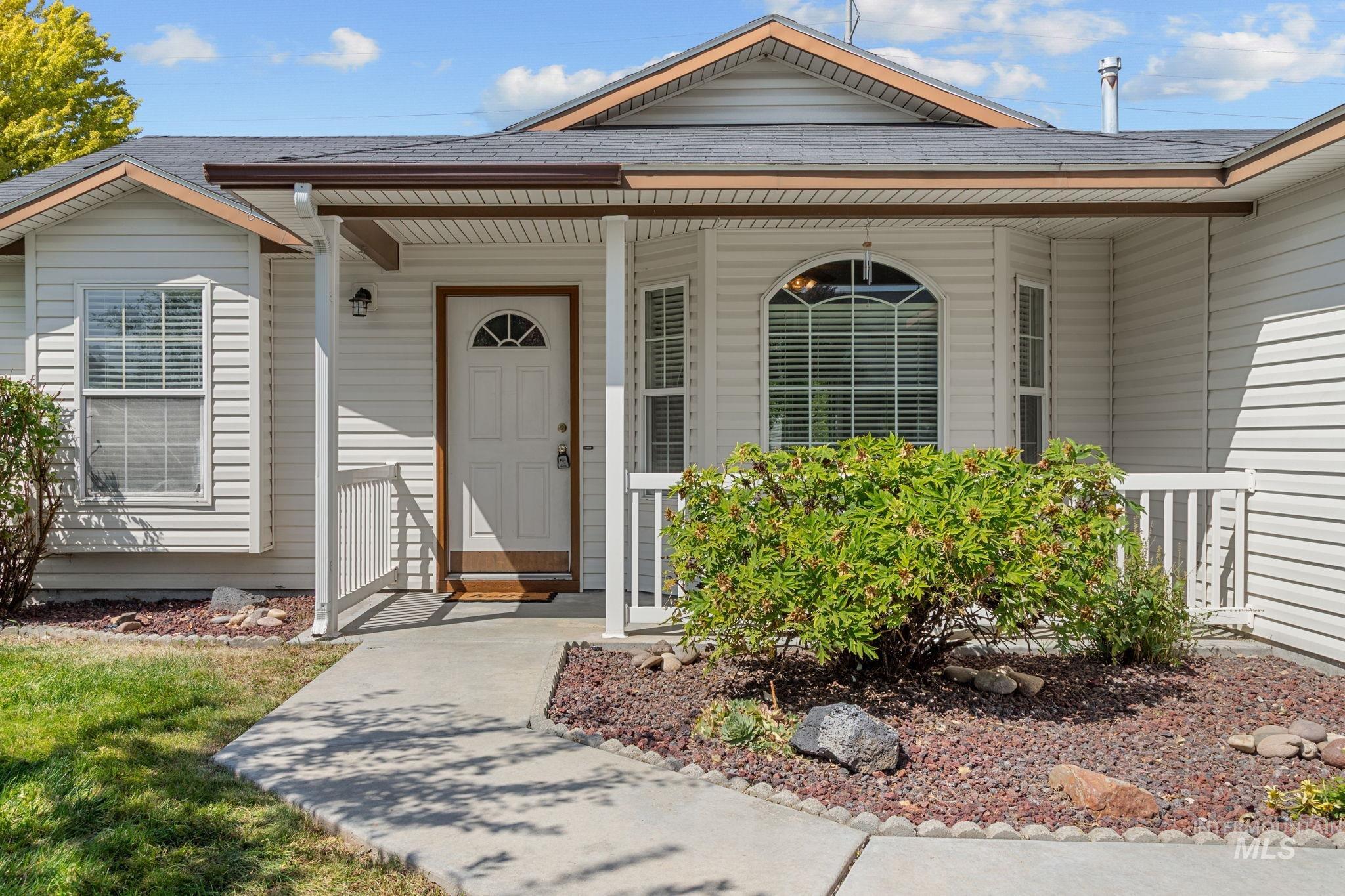 4429 S Wildbrook Ave., Boise, Idaho 83709, 4 Bedrooms, 2 Bathrooms, Residential For Sale, Price $430,000,MLS 98998203