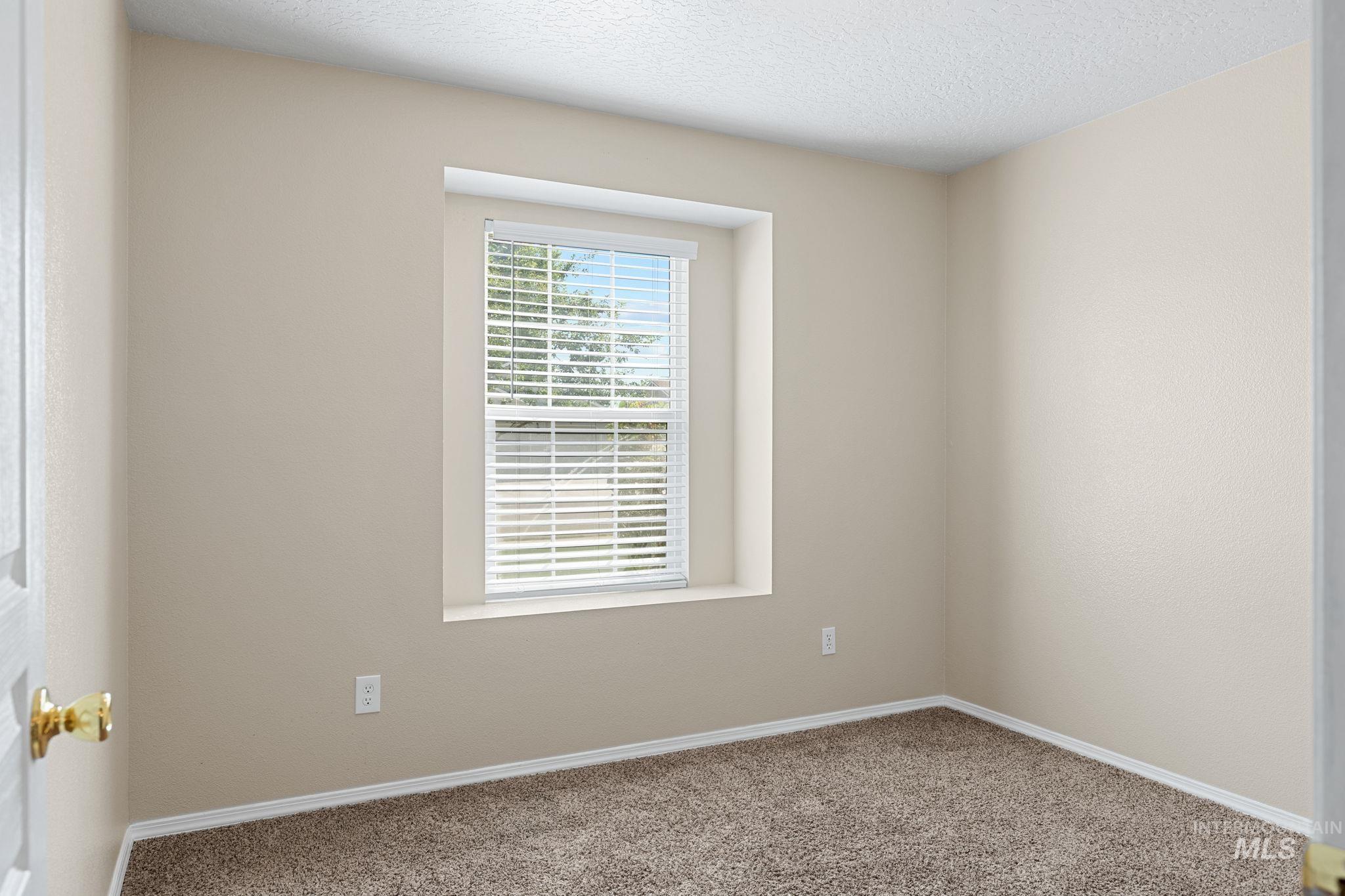 4429 S Wildbrook Ave., Boise, Idaho 83709, 4 Bedrooms, 2 Bathrooms, Residential For Sale, Price $430,000,MLS 98998203