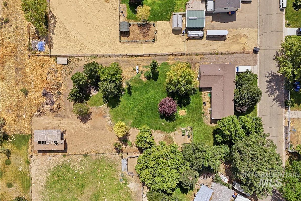 12648 S Sonora Ave, Kuna, Idaho 83634, 4 Bedrooms, 2 Bathrooms, Residential For Sale, Price $625,000,MLS 98998204