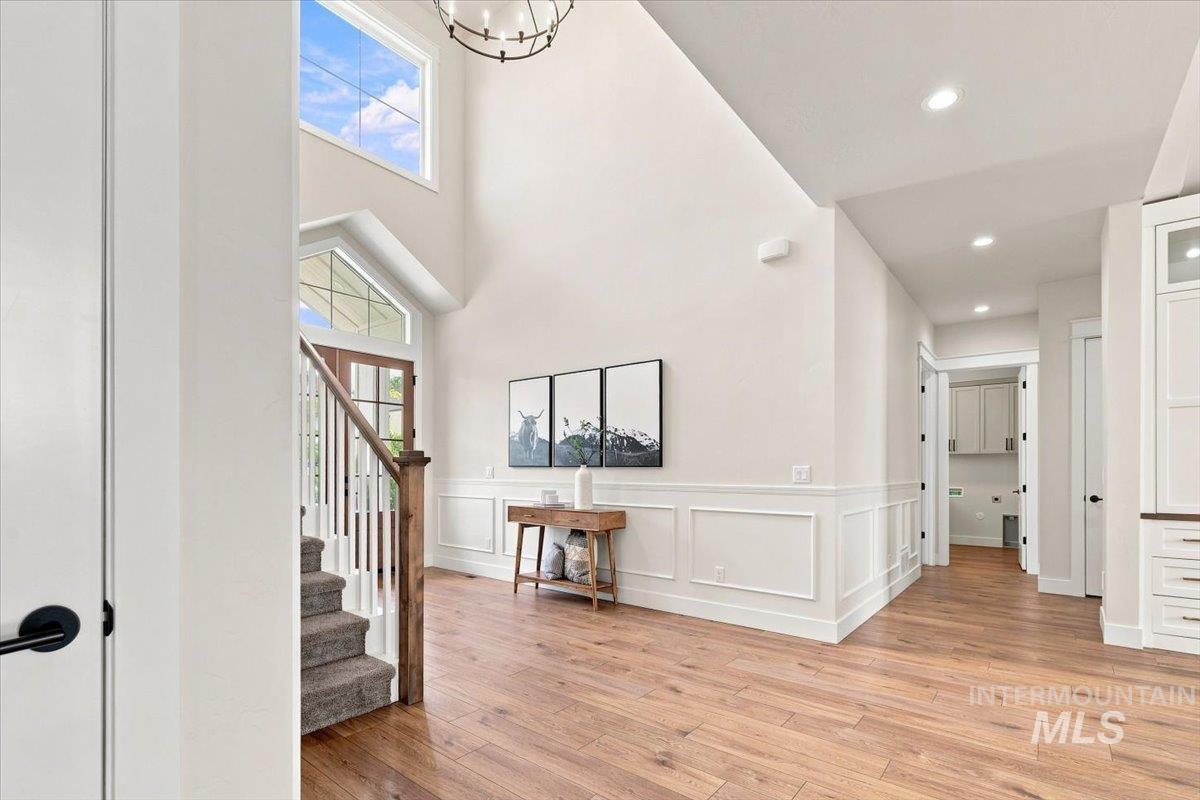 2751 N Yount Way, Eagle, Idaho 83616, 4 Bedrooms, 3.5 Bathrooms, Residential For Sale, Price $1,299,900,MLS 98998206