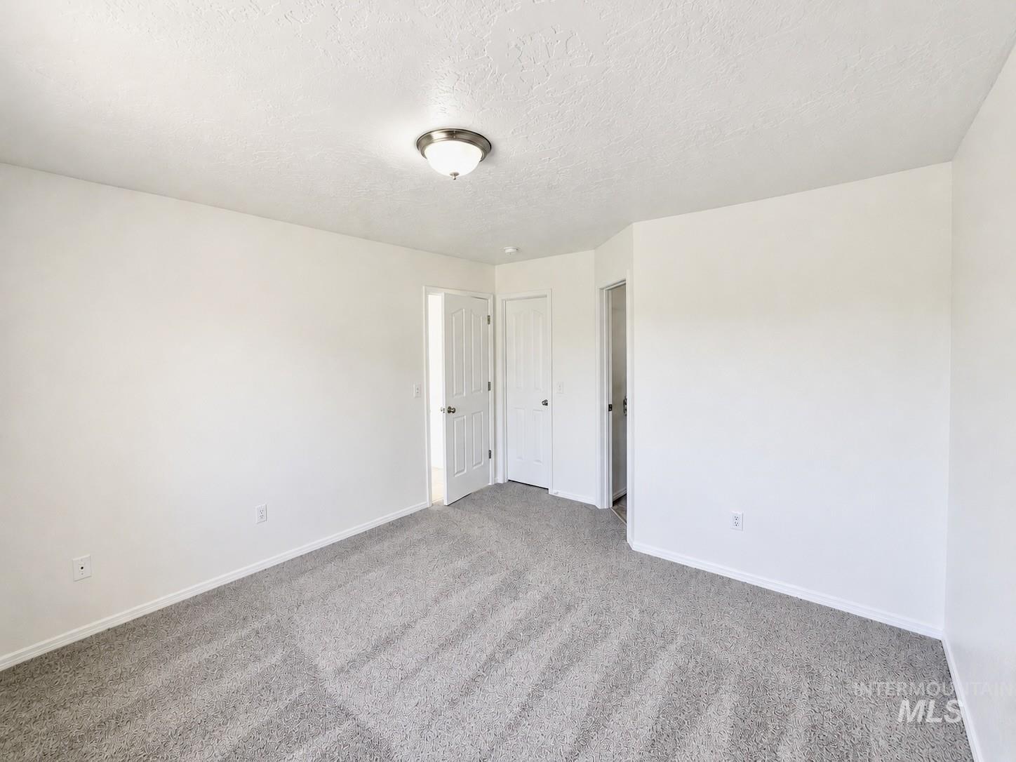 528 Pennsylvania ct, Nampa, Idaho 83686, 3 Bedrooms, 3 Bathrooms, Residential For Sale, Price $375,900,MLS 98998210