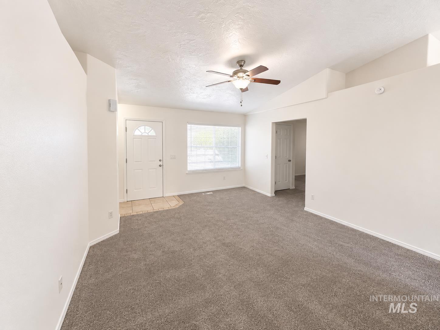 528 Pennsylvania ct, Nampa, Idaho 83686, 3 Bedrooms, 3 Bathrooms, Residential For Sale, Price $375,900,MLS 98998210