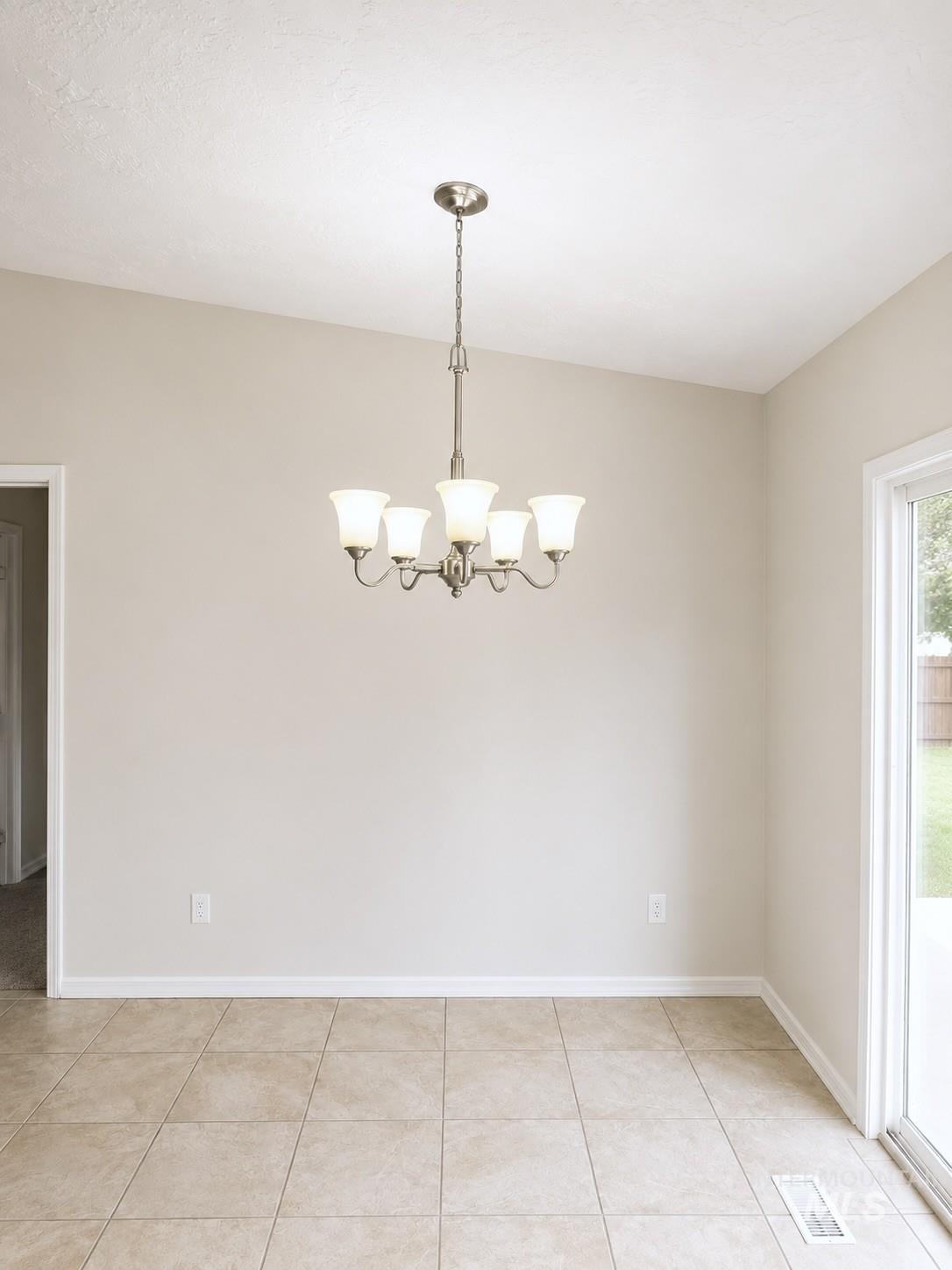 528 Pennsylvania ct, Nampa, Idaho 83686, 3 Bedrooms, 3 Bathrooms, Residential For Sale, Price $375,900,MLS 98998210