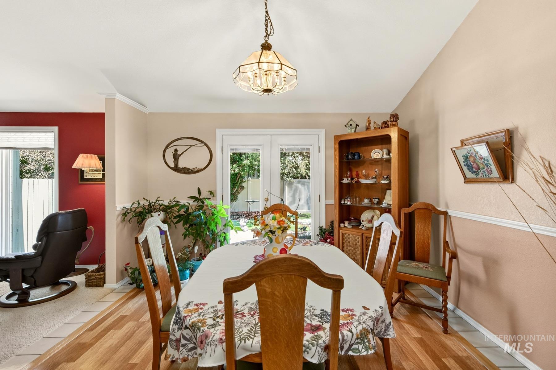 3604 N 39th St, Boise, Idaho 83703, 3 Bedrooms, 2 Bathrooms, Residential For Sale, Price $549,900,MLS 98998211