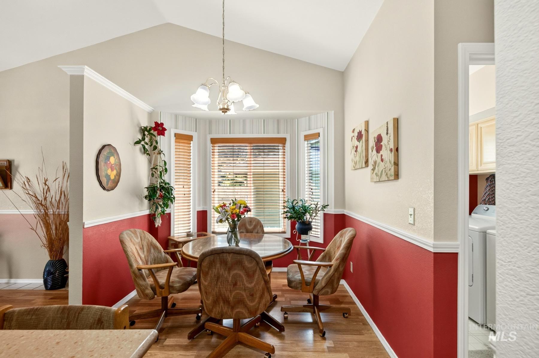 3604 N 39th St, Boise, Idaho 83703, 3 Bedrooms, 2 Bathrooms, Residential For Sale, Price $549,900,MLS 98998211