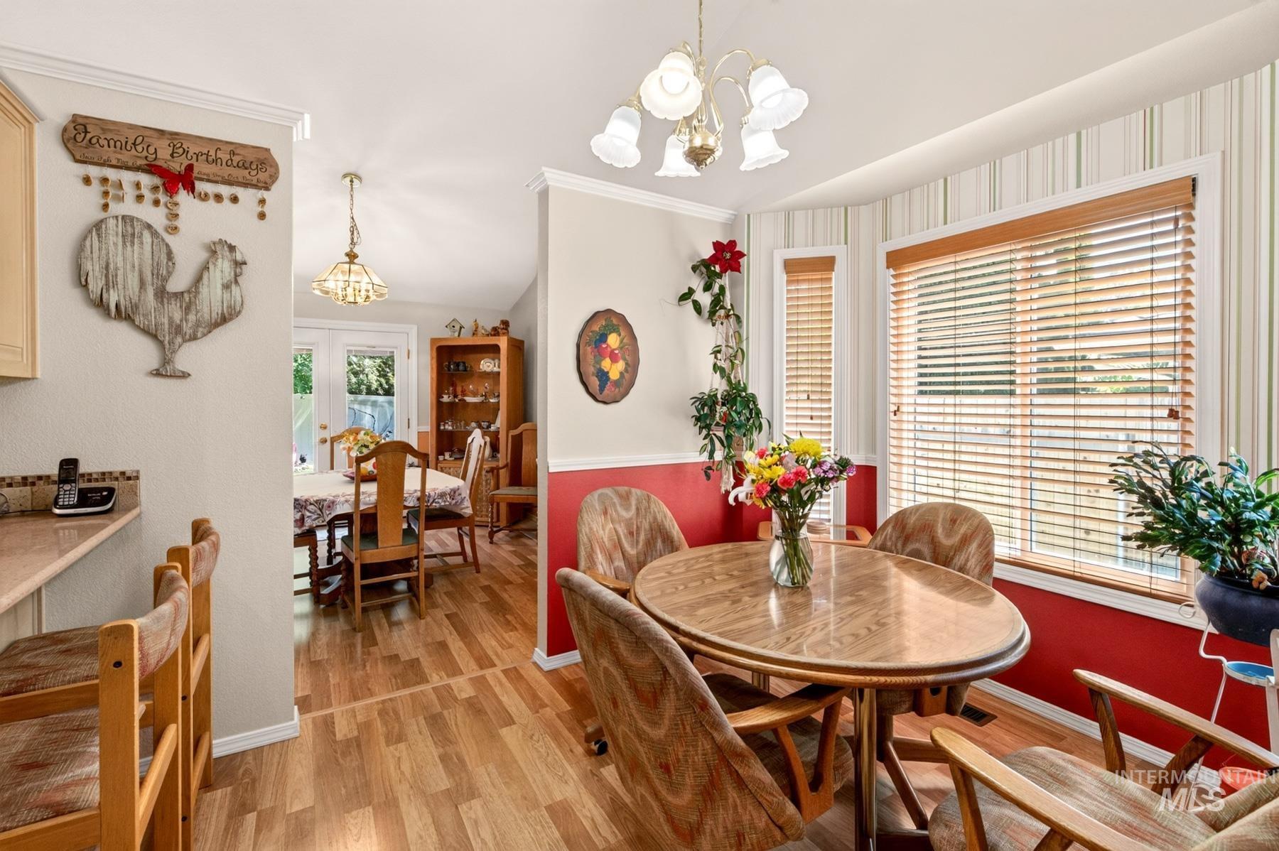 3604 N 39th St, Boise, Idaho 83703, 3 Bedrooms, 2 Bathrooms, Residential For Sale, Price $549,900,MLS 98998211