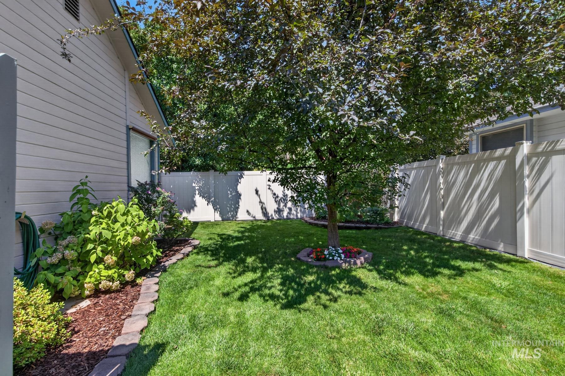 3604 N 39th St, Boise, Idaho 83703, 3 Bedrooms, 2 Bathrooms, Residential For Sale, Price $549,900,MLS 98998211