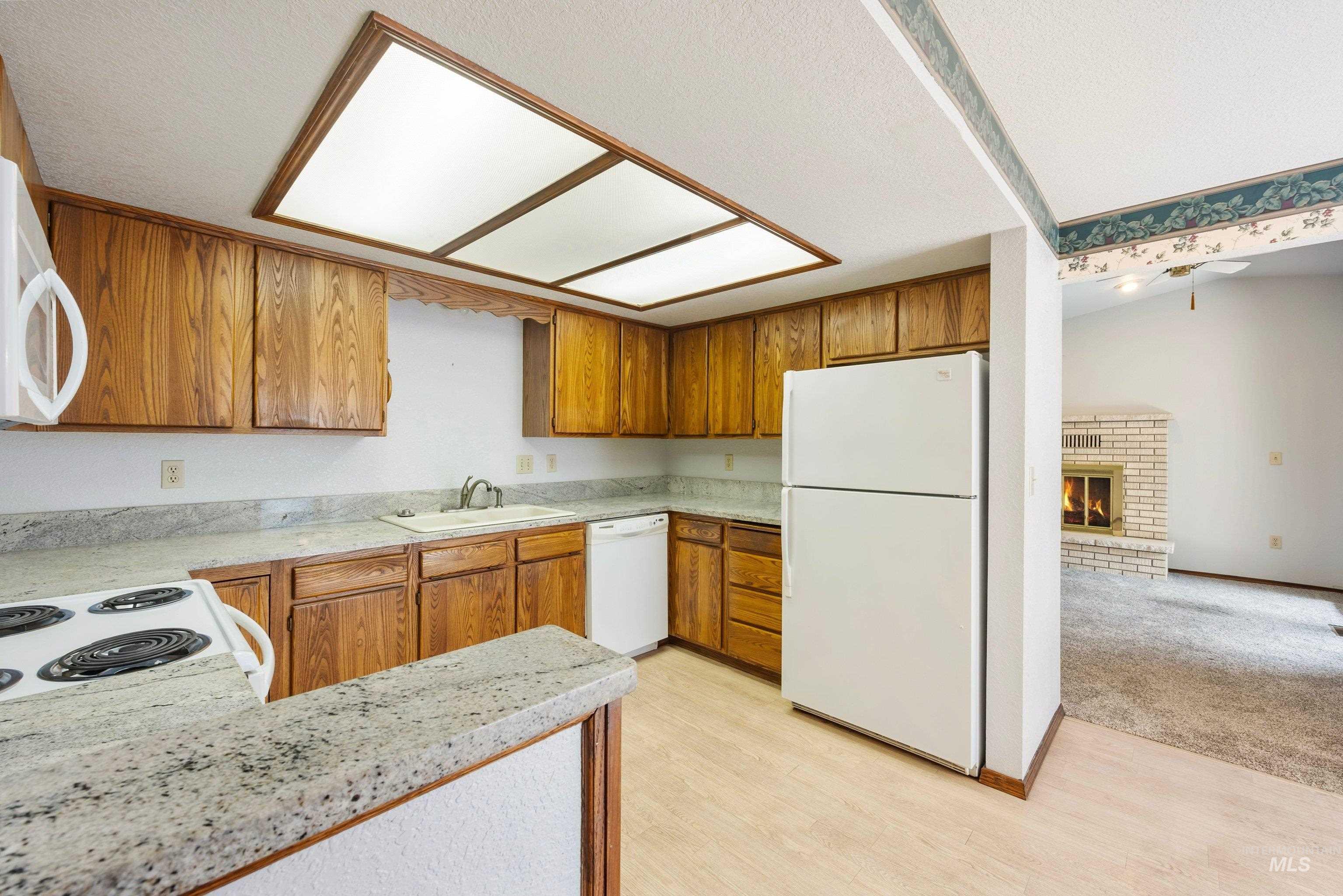 1518 S Kimball Ave, Caldwell, Idaho 83605, 3 Bedrooms, 2 Bathrooms, Residential For Sale, Price $310,000,MLS 98998215