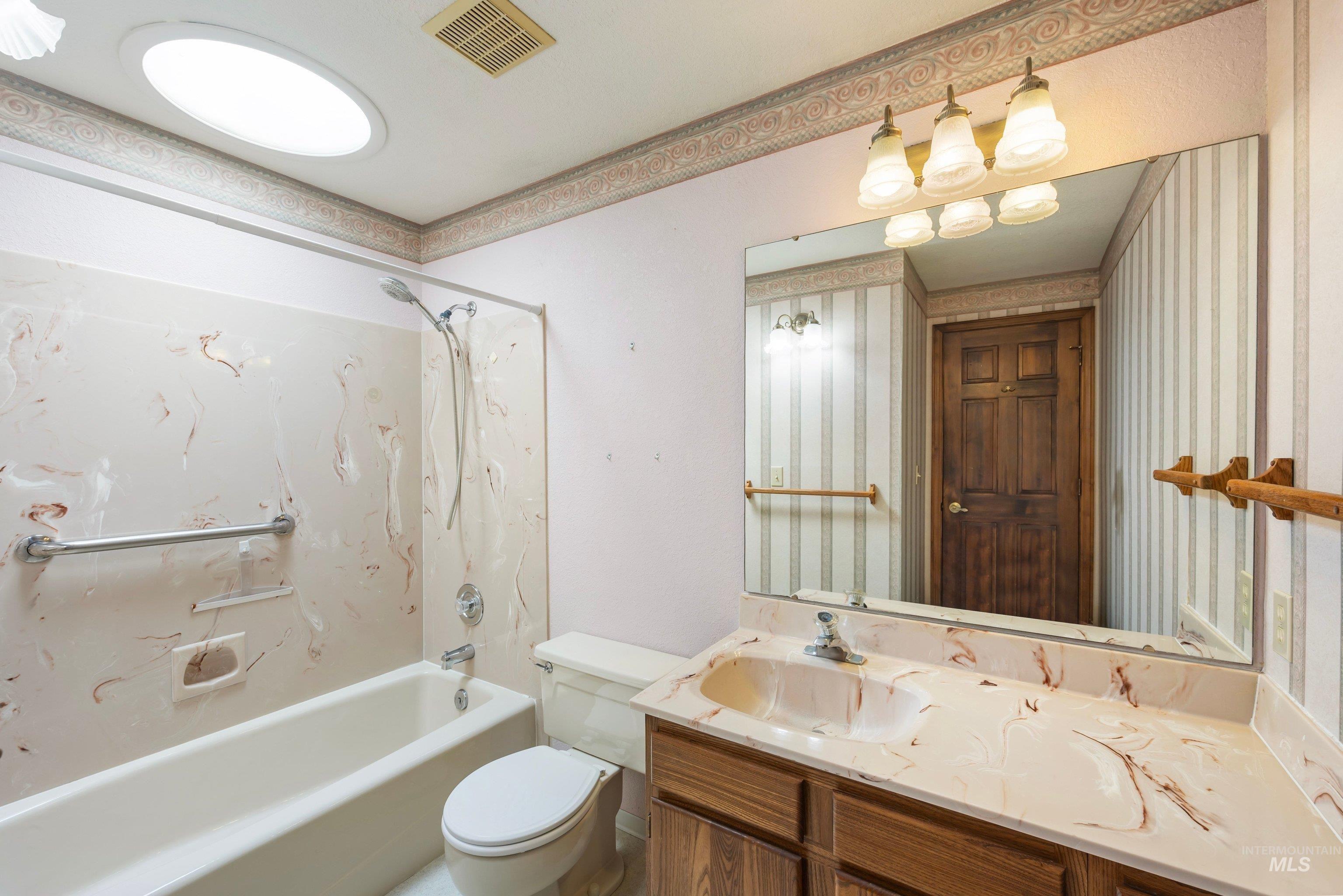 1518 S Kimball Ave, Caldwell, Idaho 83605, 3 Bedrooms, 2 Bathrooms, Residential For Sale, Price $310,000,MLS 98998215
