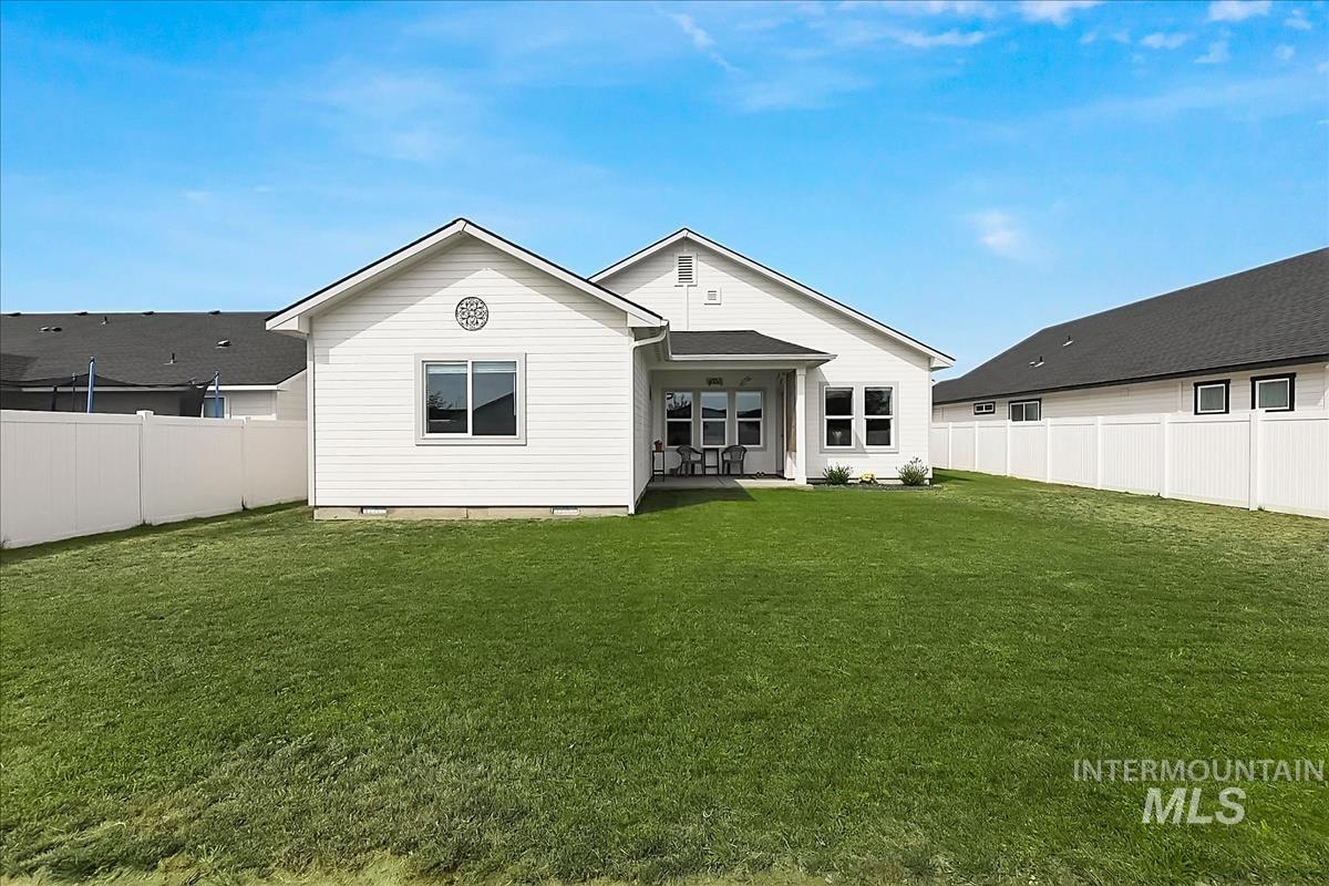 740 Sawgrass Court, Payette, Idaho 83661, 3 Bedrooms, 2 Bathrooms, Residential For Sale, Price $375,000,MLS 98998218
