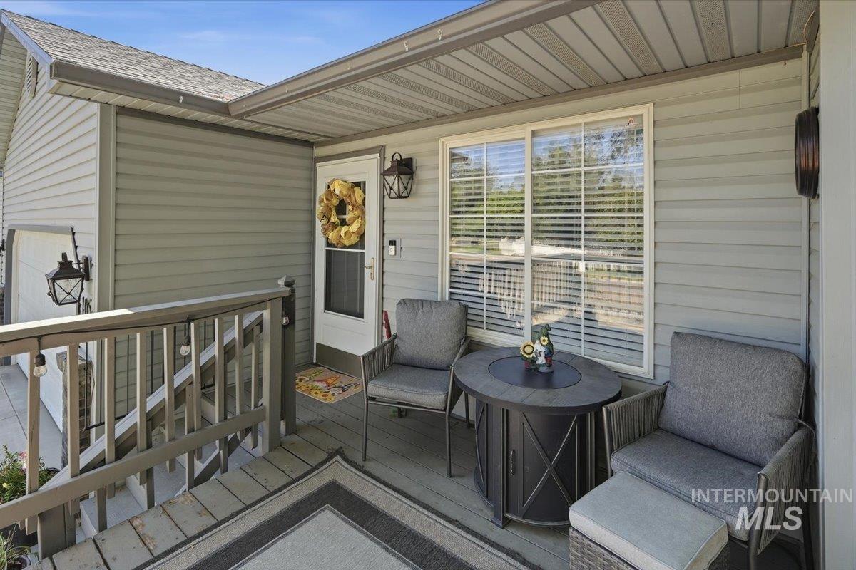 105 Silver Sage Pl, Homedale, Idaho 83628, 4 Bedrooms, 2.5 Bathrooms, Residential For Sale, Price $479,900,MLS 98998219
