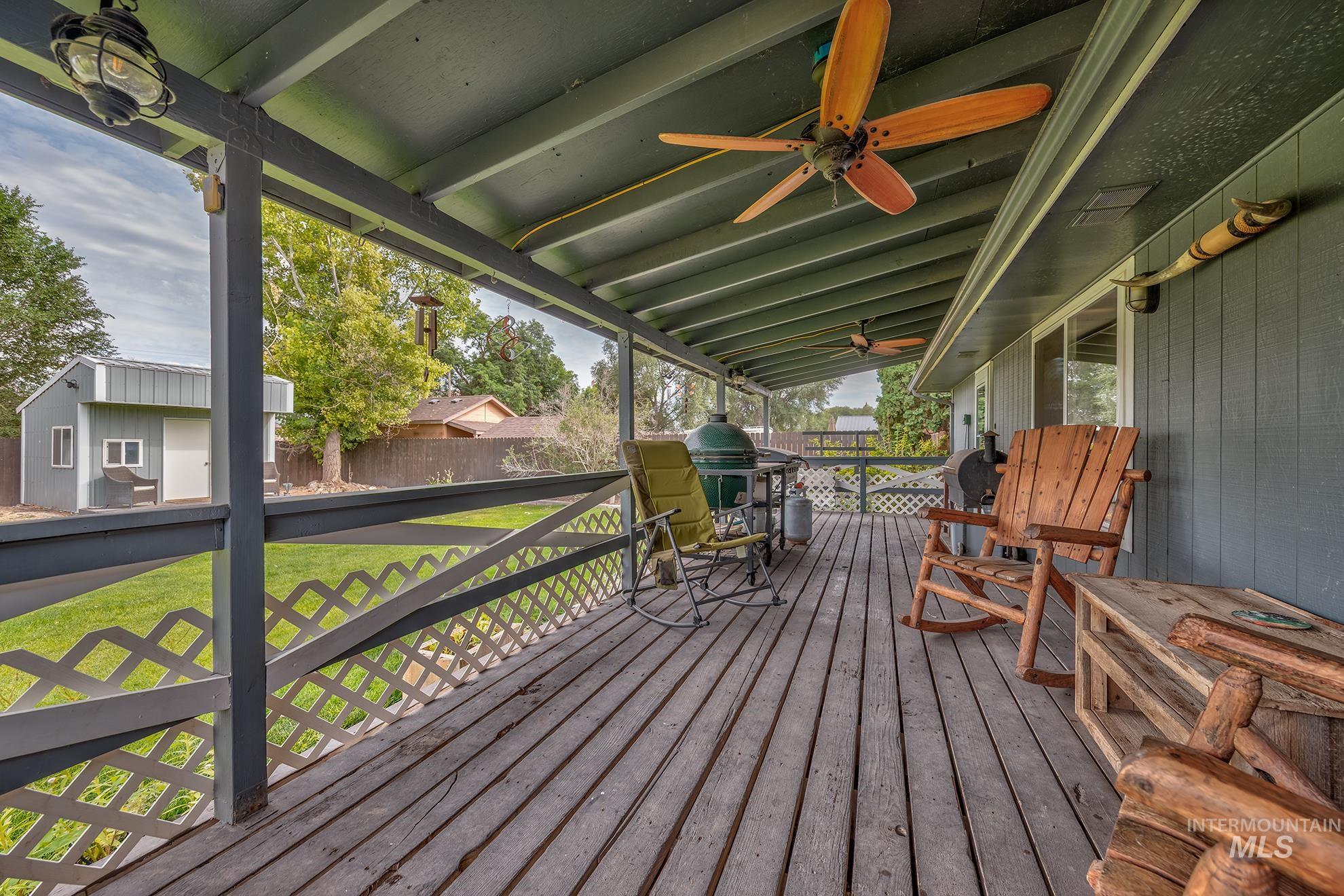 692 15th St, Vale, Oregon 97918, 3 Bedrooms, 2 Bathrooms, Residential For Sale, Price $389,000, 98998221