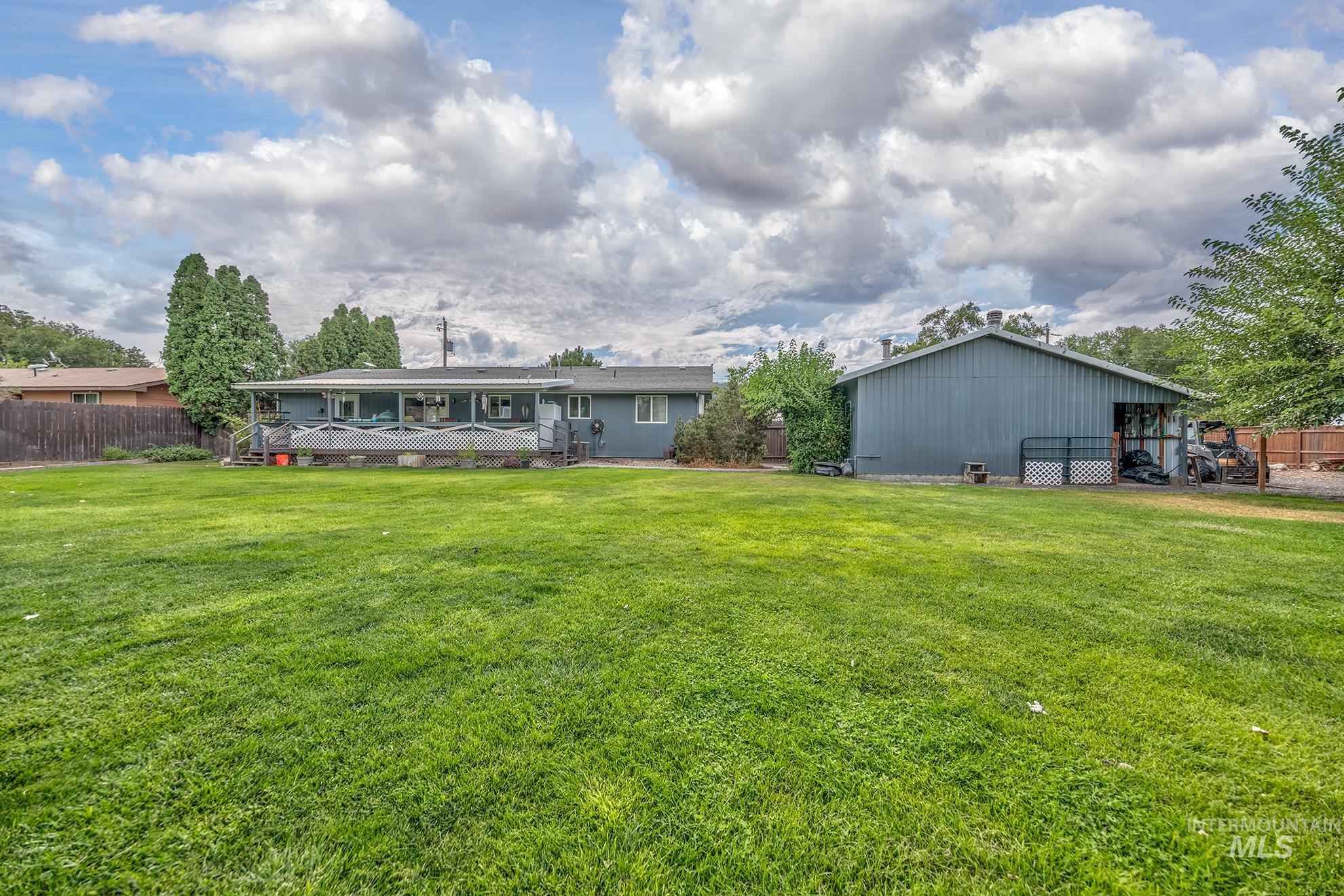 692 15th St, Vale, Oregon 97918, 3 Bedrooms, 2 Bathrooms, Residential For Sale, Price $389,000, 98998221