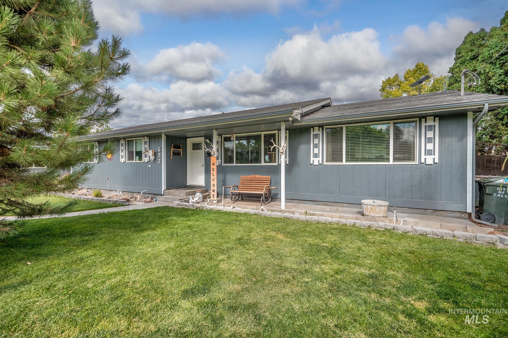 692 15th St, Vale, Oregon 97918, 3 Bedrooms, 2 Bathrooms, Residential For Sale, Price $389,000, 98998221