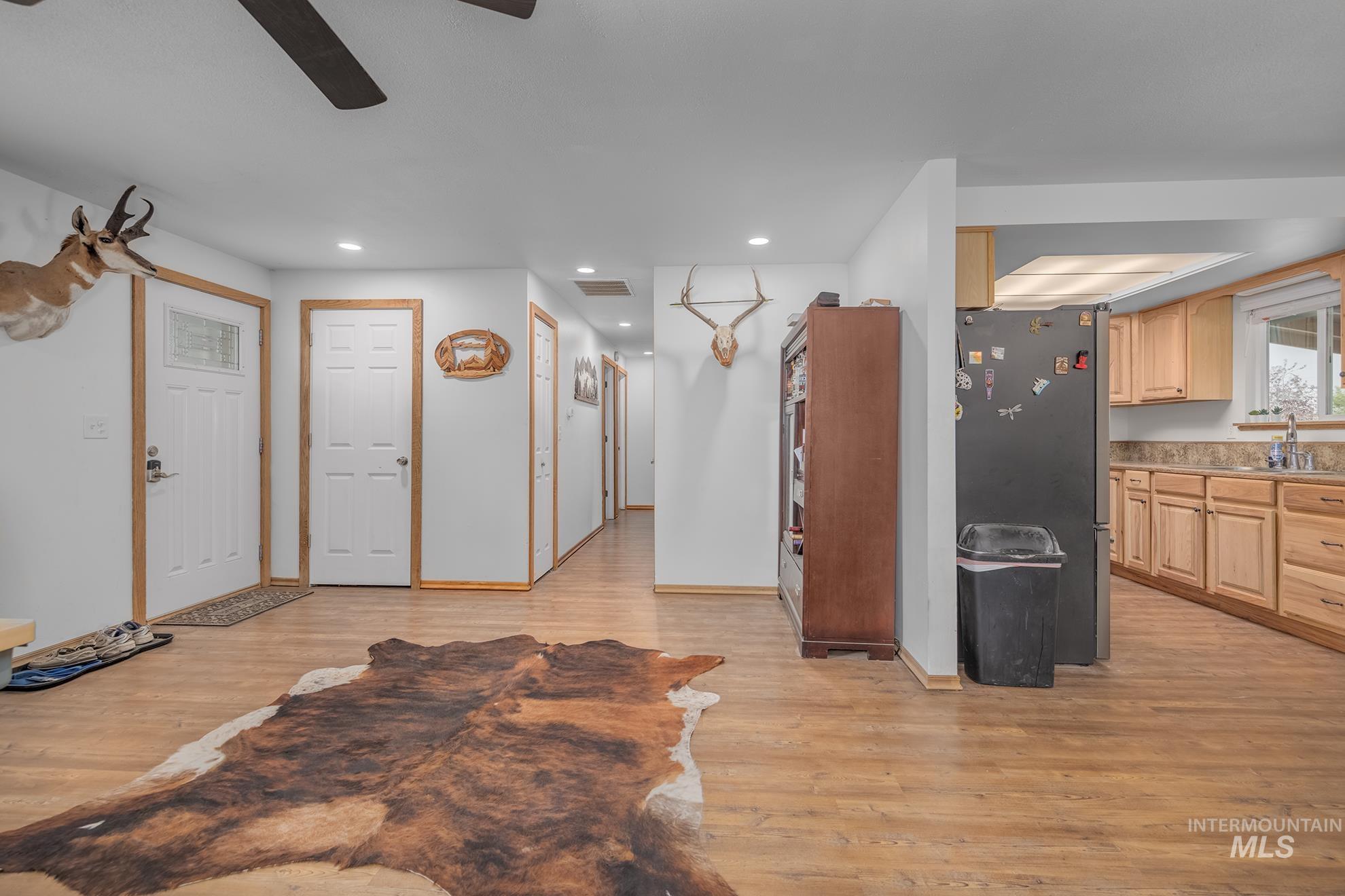 692 15th St, Vale, Oregon 97918, 3 Bedrooms, 2 Bathrooms, Residential For Sale, Price $389,000, 98998221