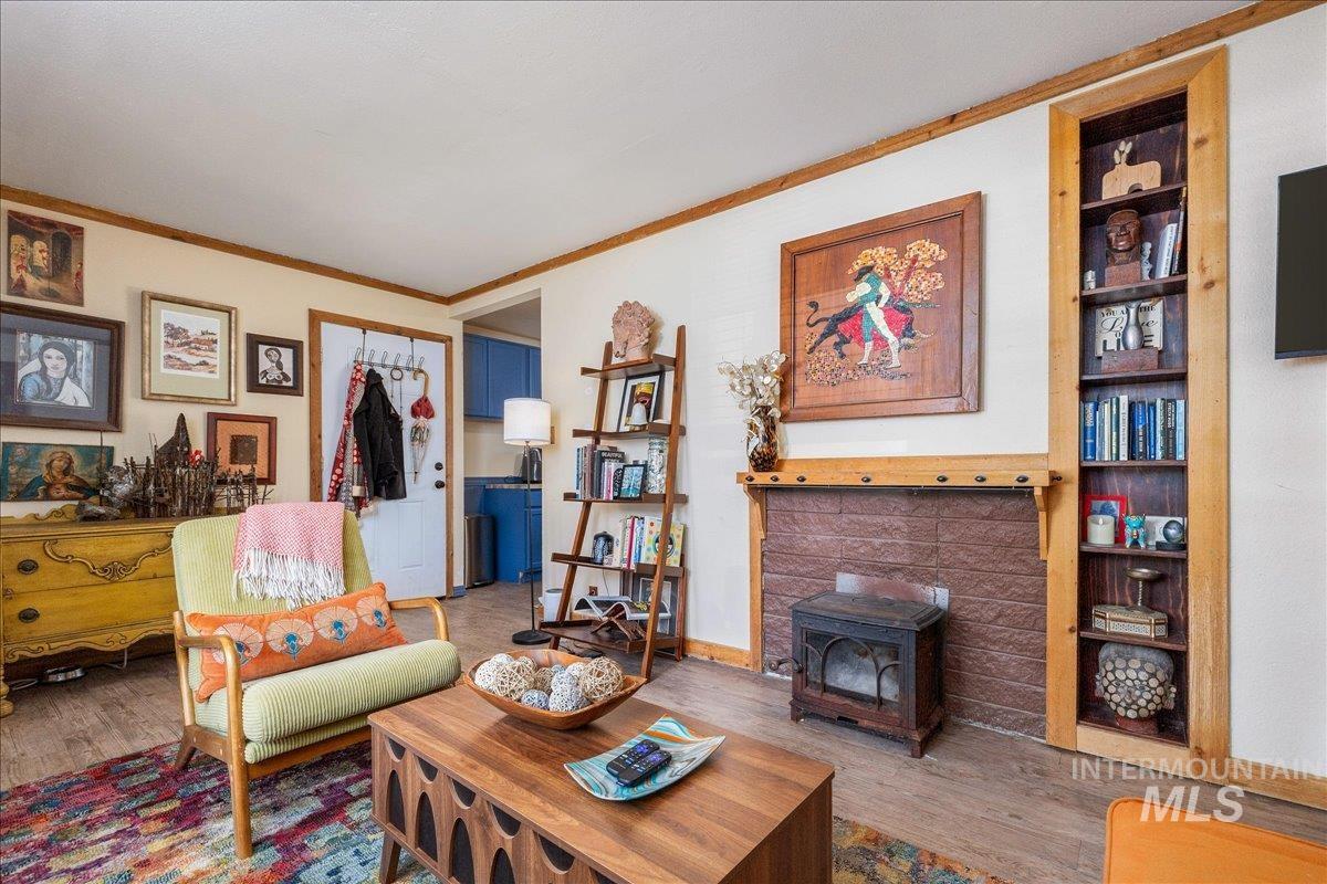 3213 W Edgemoor Road, Boise, Idaho 83703, 2 Bedrooms, 1 Bathroom, Residential For Sale, Price $415,000, 98998224