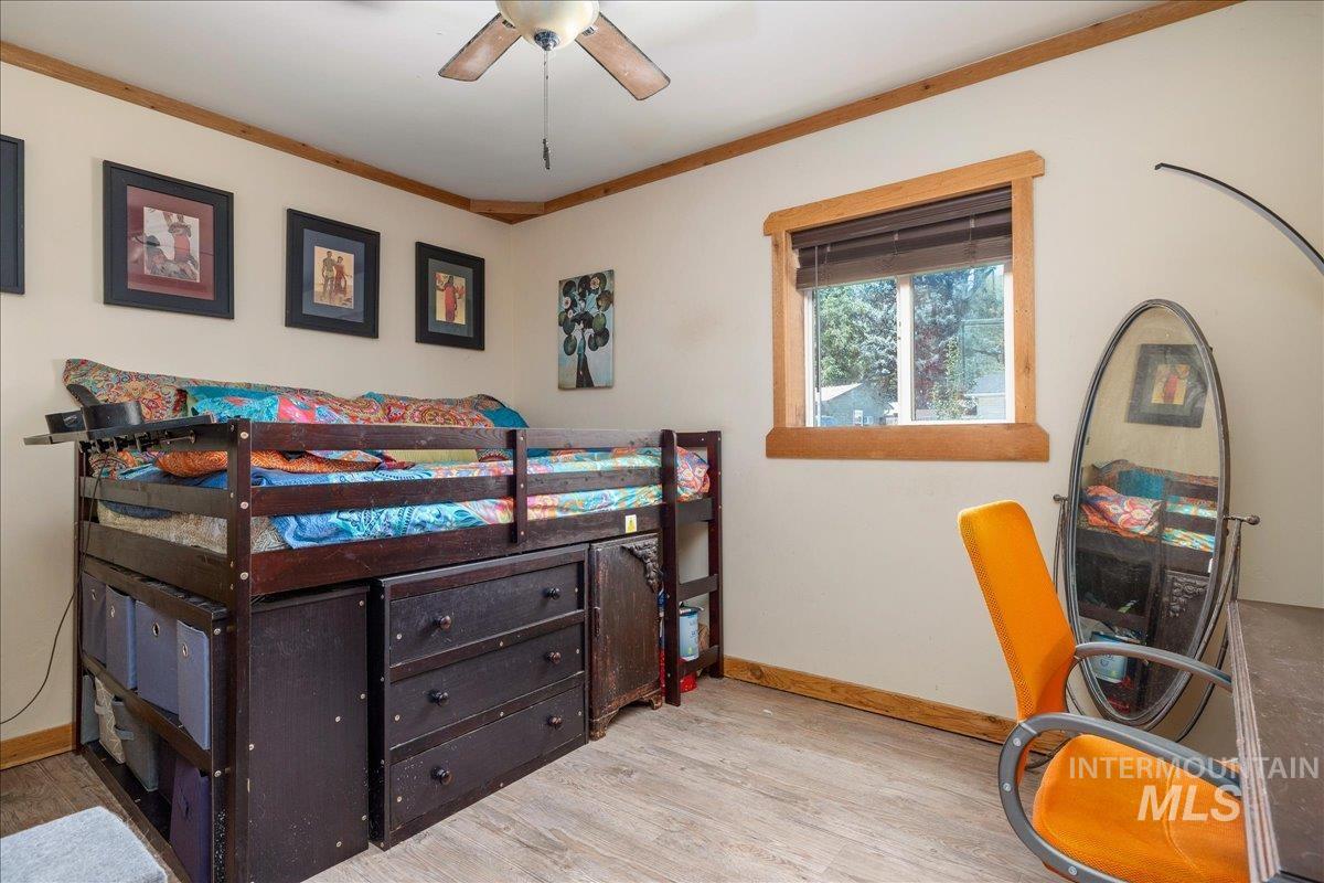 3213 W Edgemoor Road, Boise, Idaho 83703, 2 Bedrooms, 1 Bathroom, Residential For Sale, Price $415,000, 98998224