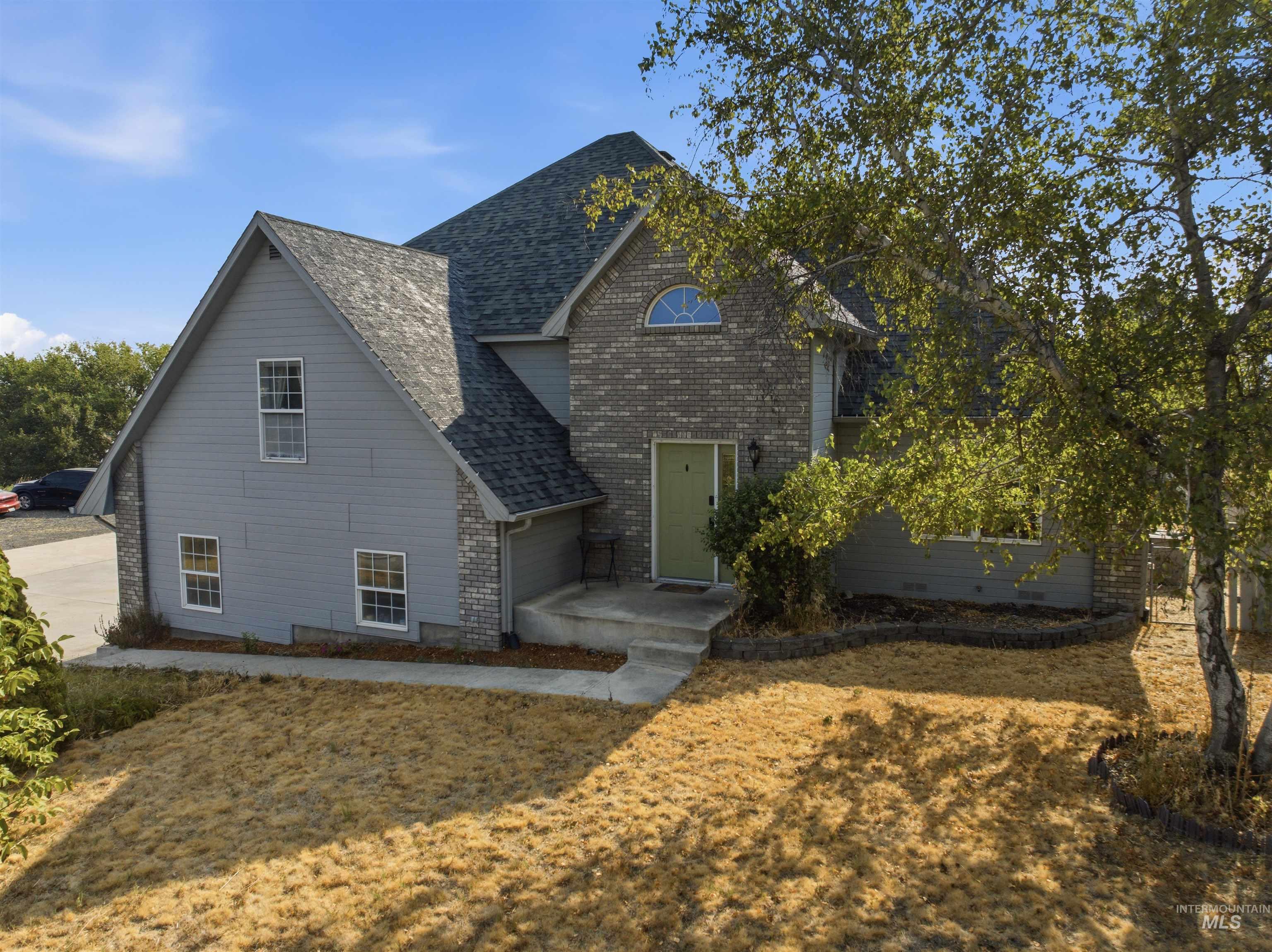 2625 16th St, Clarkston, Washington 99403, 3 Bedrooms, 2 Bathrooms, Residential For Sale, Price $465,000, 98998237