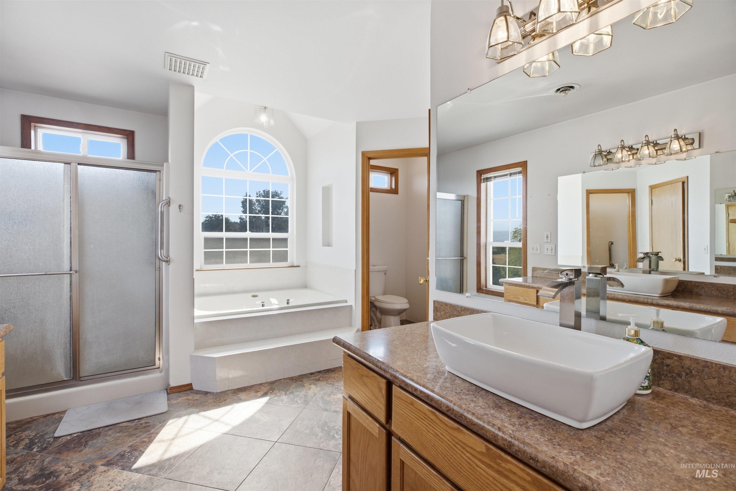 2625 16th St, Clarkston, Washington 99403, 3 Bedrooms, 2 Bathrooms, Residential For Sale, Price $465,000, 98998237