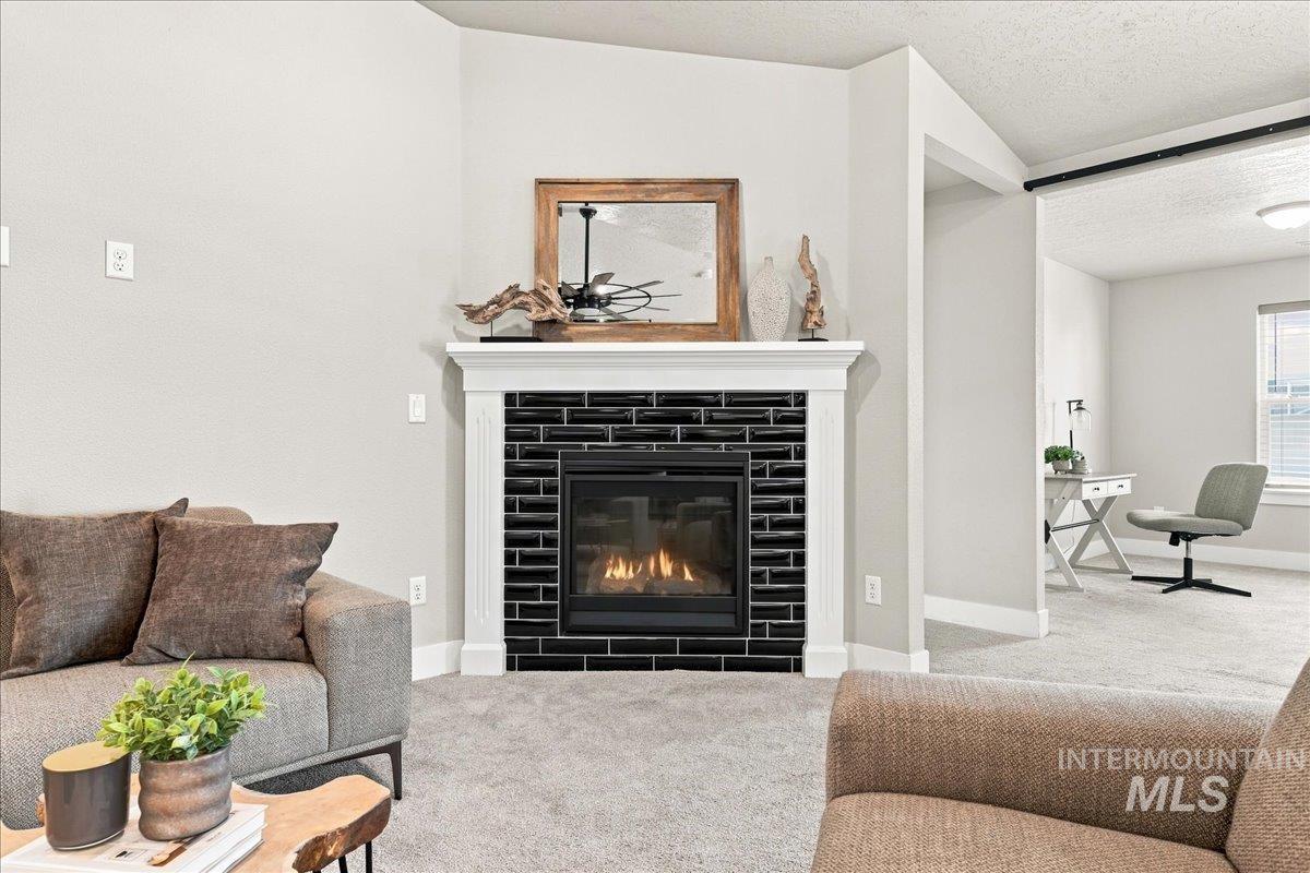 3795 E Berwick Dr, Nampa, Idaho 83686, 3 Bedrooms, 2 Bathrooms, Residential For Sale, Price $455,000, 98998241