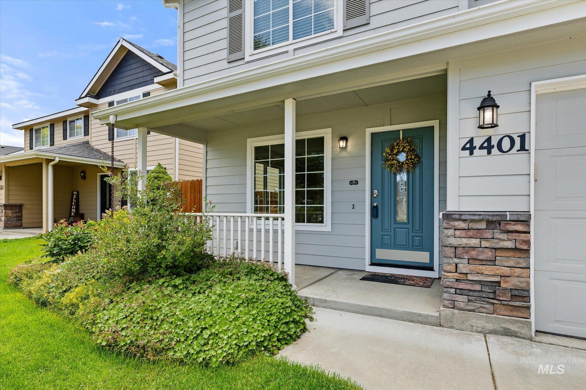4401 E Burgundy Dr, Nampa, Idaho 83686, 3 Bedrooms, 2.5 Bathrooms, Residential For Sale, Price $430,000, 98998246