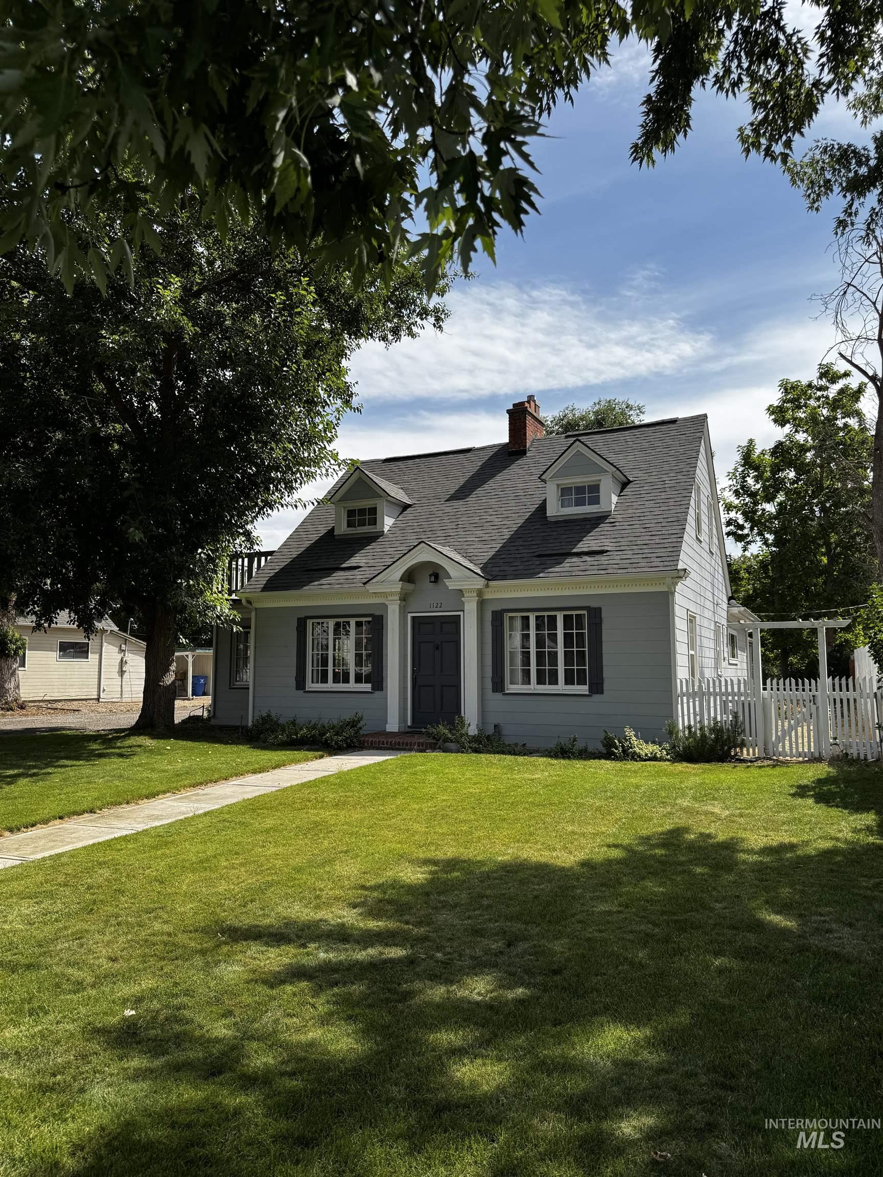1122 2nd Ave S., Payette, Idaho 83661, 4 Bedrooms, 2 Bathrooms, Residential For Sale, Price $415,000,MLS 98998276