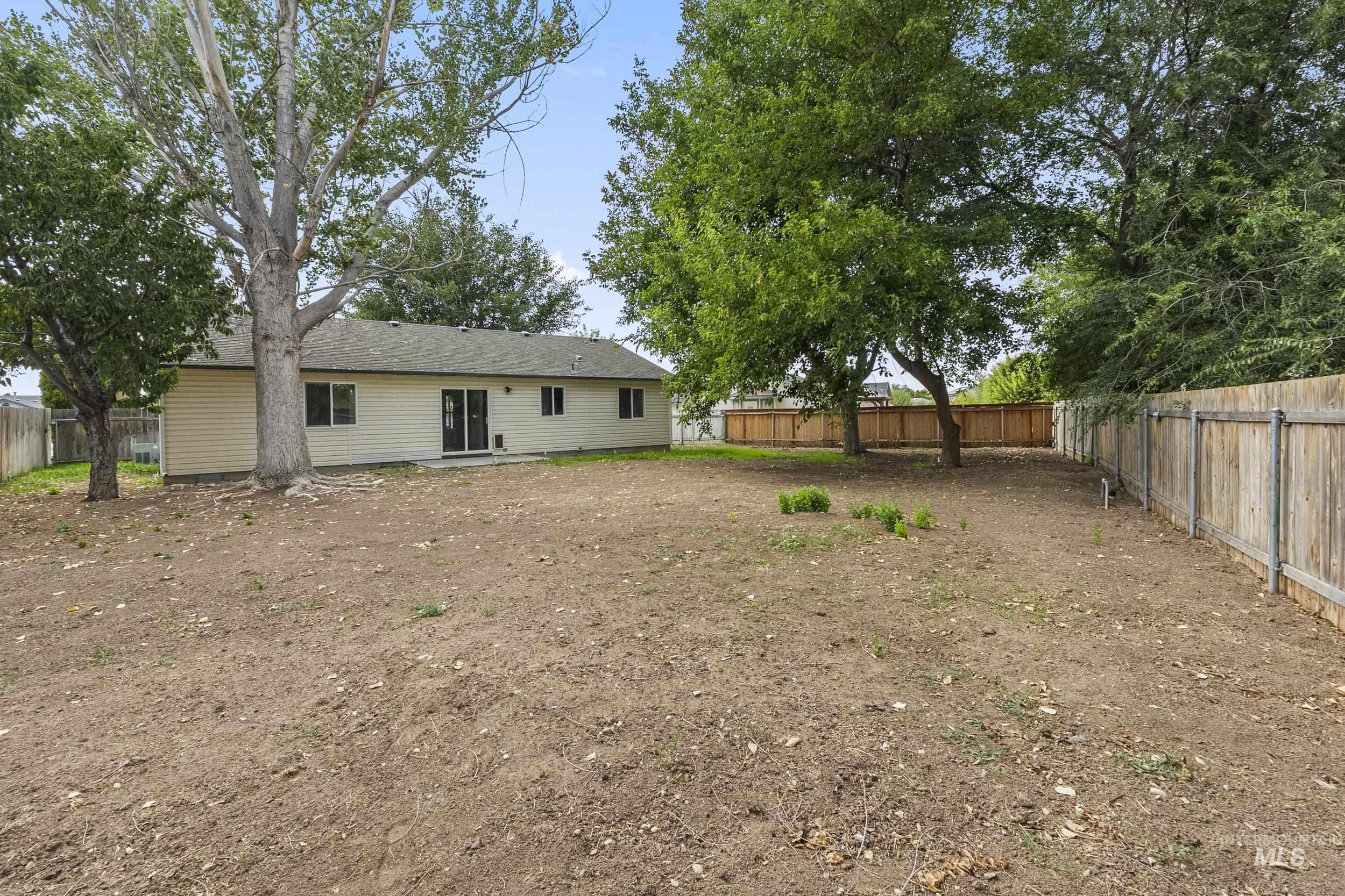 526 Lost Basin Ct, Nampa, Idaho 83686, 3 Bedrooms, 2 Bathrooms, Residential For Sale, Price $382,500, 98998292