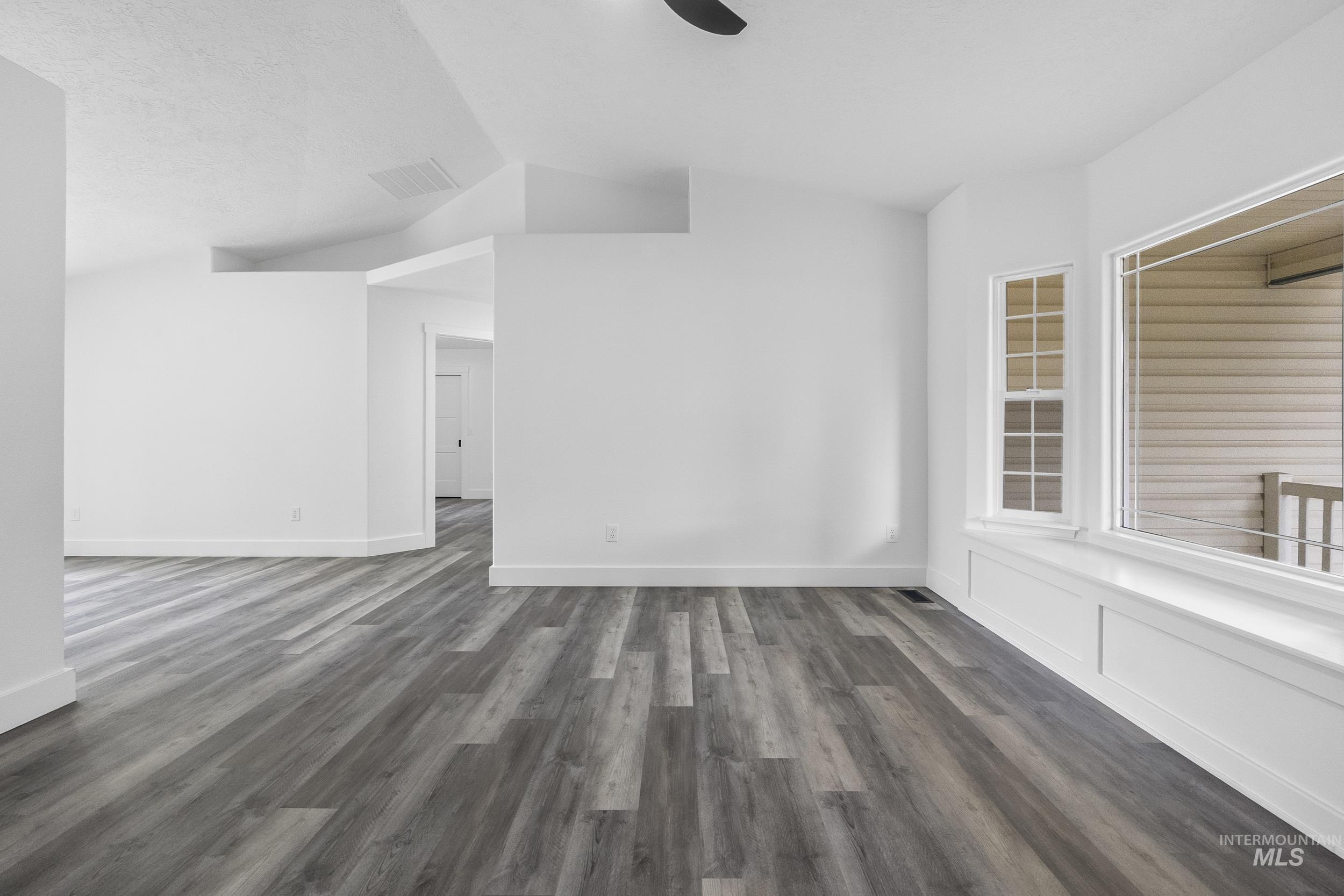 526 Lost Basin Ct, Nampa, Idaho 83686, 3 Bedrooms, 2 Bathrooms, Residential For Sale, Price $382,500, 98998292