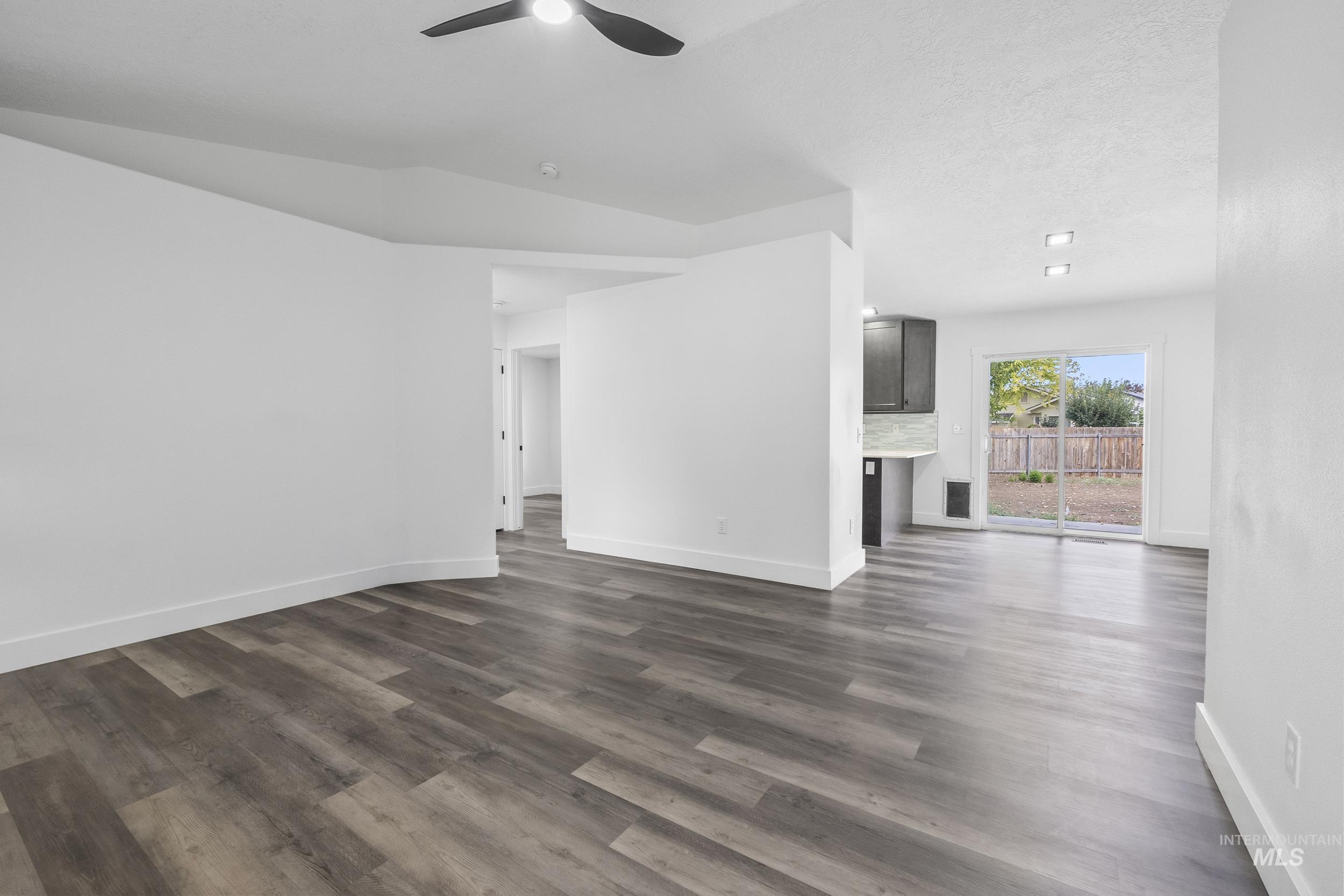 526 Lost Basin Ct, Nampa, Idaho 83686, 3 Bedrooms, 2 Bathrooms, Residential For Sale, Price $382,500, 98998292