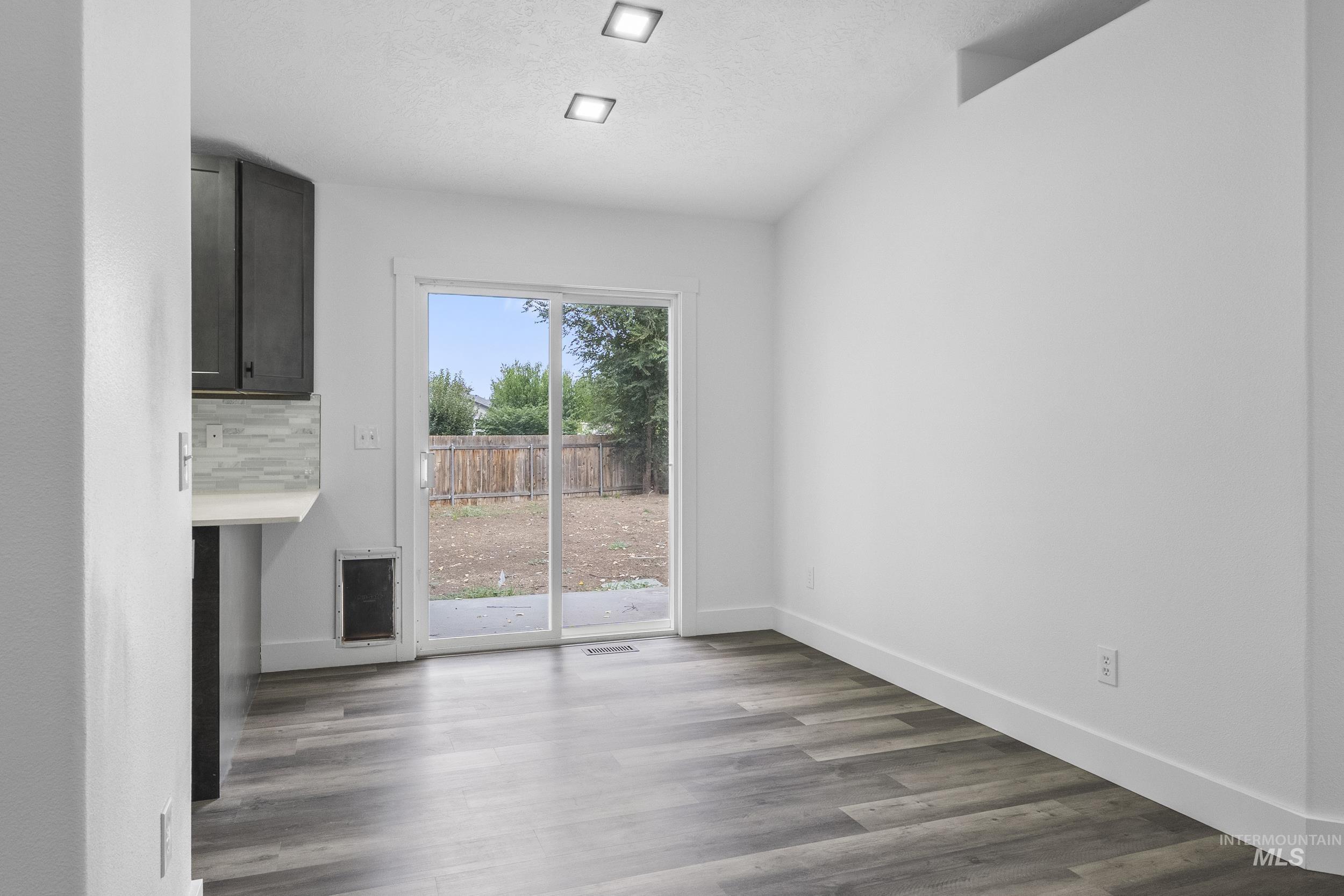 526 Lost Basin Ct, Nampa, Idaho 83686, 3 Bedrooms, 2 Bathrooms, Residential For Sale, Price $382,500, 98998292