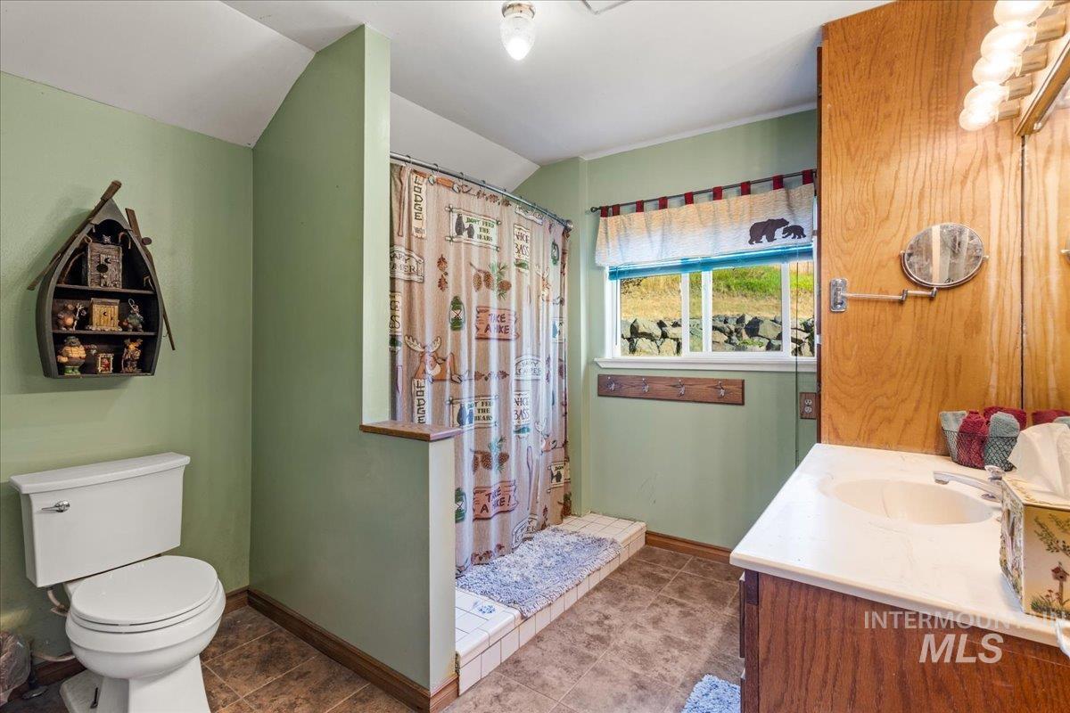 1034 Browns Lane, Potlatch, Idaho 83855, 3 Bedrooms, 1.5 Bathrooms, Residential For Sale, Price $675,000, 98998311