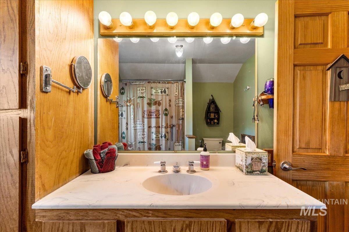 1034 Browns Lane, Potlatch, Idaho 83855, 3 Bedrooms, 1.5 Bathrooms, Residential For Sale, Price $675,000, 98998311