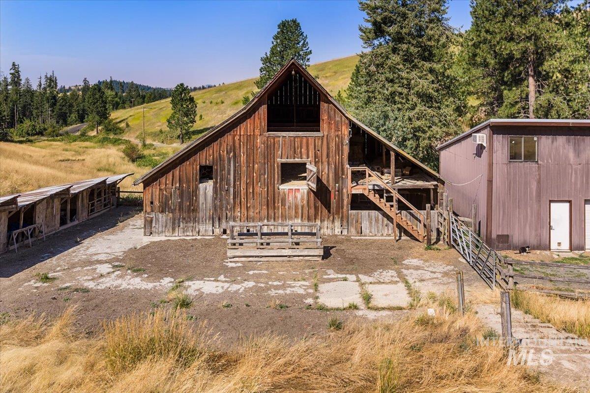 1034 Browns Lane, Potlatch, Idaho 83855, 3 Bedrooms, 1.5 Bathrooms, Residential For Sale, Price $675,000, 98998311