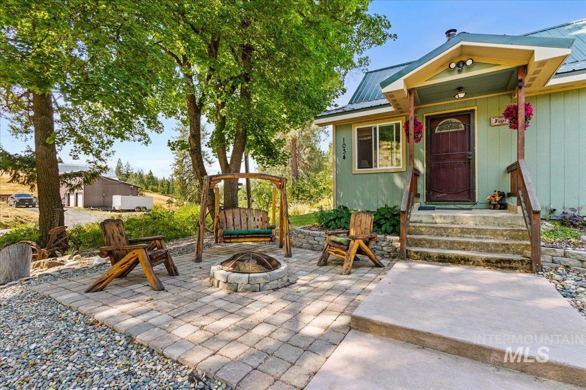 1034 Browns Lane, Potlatch, Idaho 83855, 3 Bedrooms, 1.5 Bathrooms, Residential For Sale, Price $675,000, 98998311