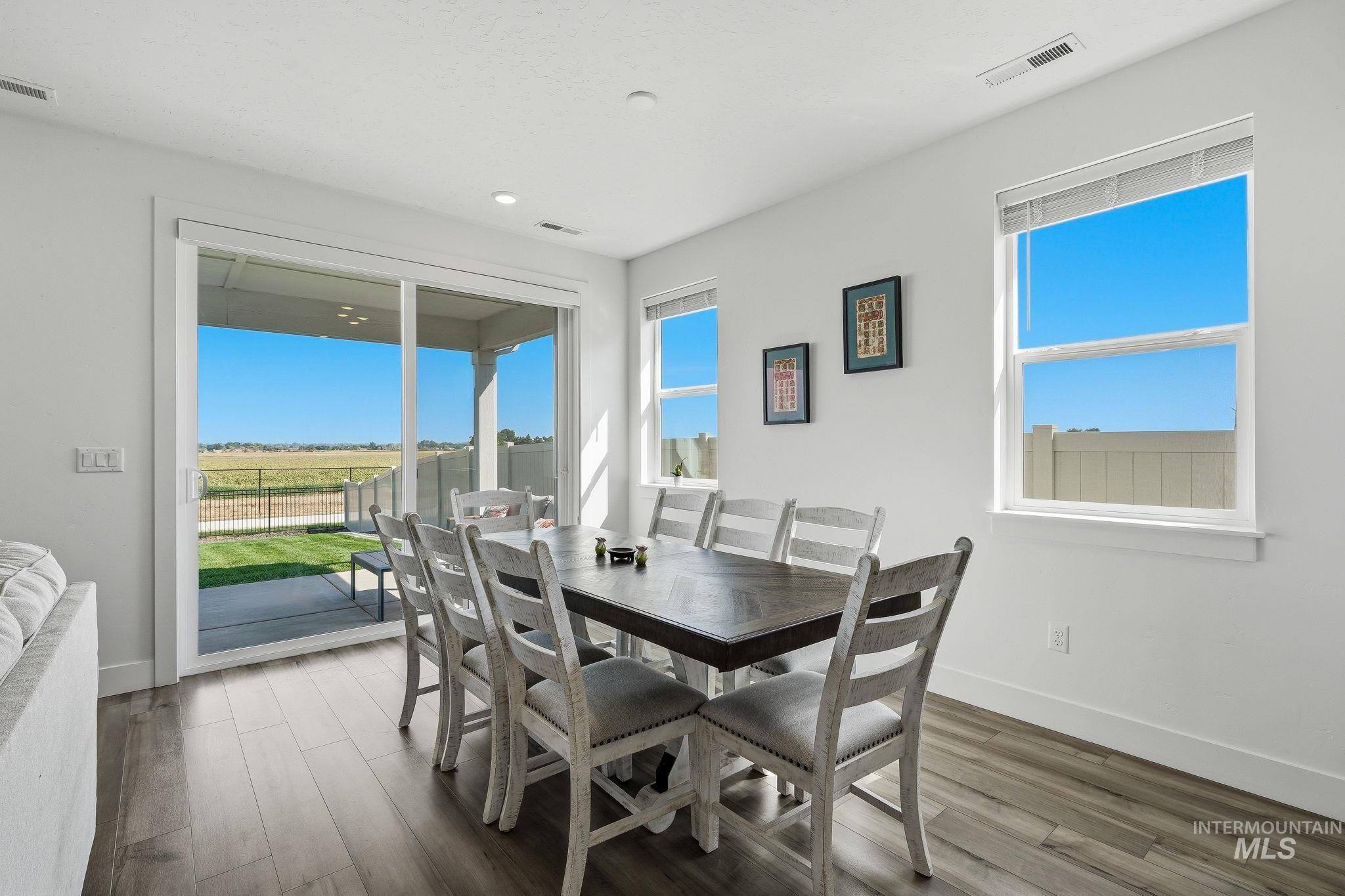 5480 E Bridal Veil Falls, Nampa, Idaho 83686, 3 Bedrooms, 2 Bathrooms, Residential For Sale, Price $745,000,MLS 98998318