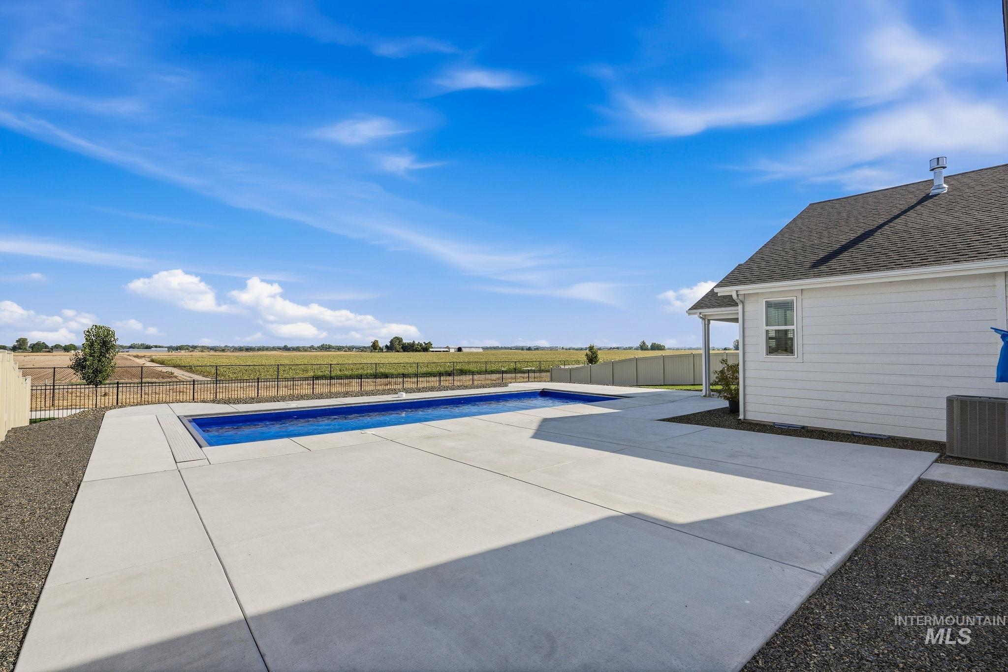 5480 E Bridal Veil Falls, Nampa, Idaho 83686, 3 Bedrooms, 2 Bathrooms, Residential For Sale, Price $745,000,MLS 98998318