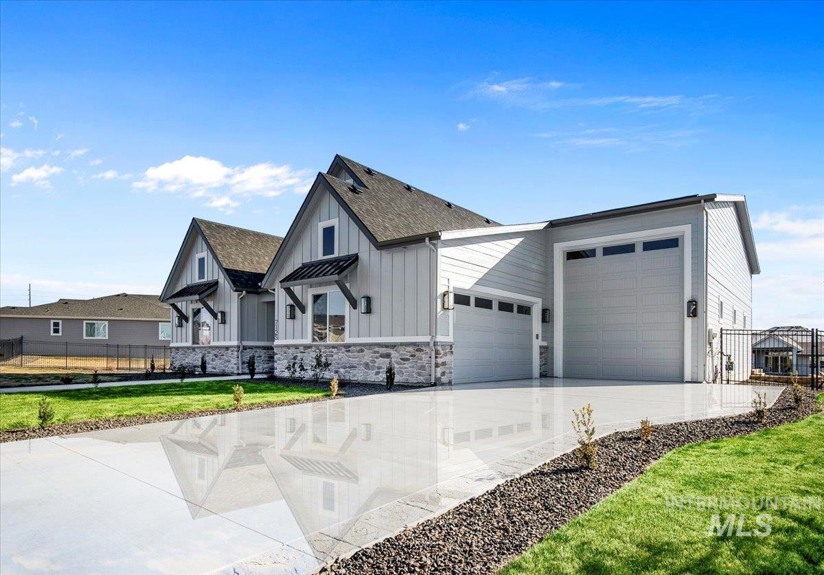 7125 E Osprey Estates Drive, Nampa, Idaho 83686, 4 Bedrooms, 2.5 Bathrooms, Residential For Sale, Price $949,500,MLS 98998385