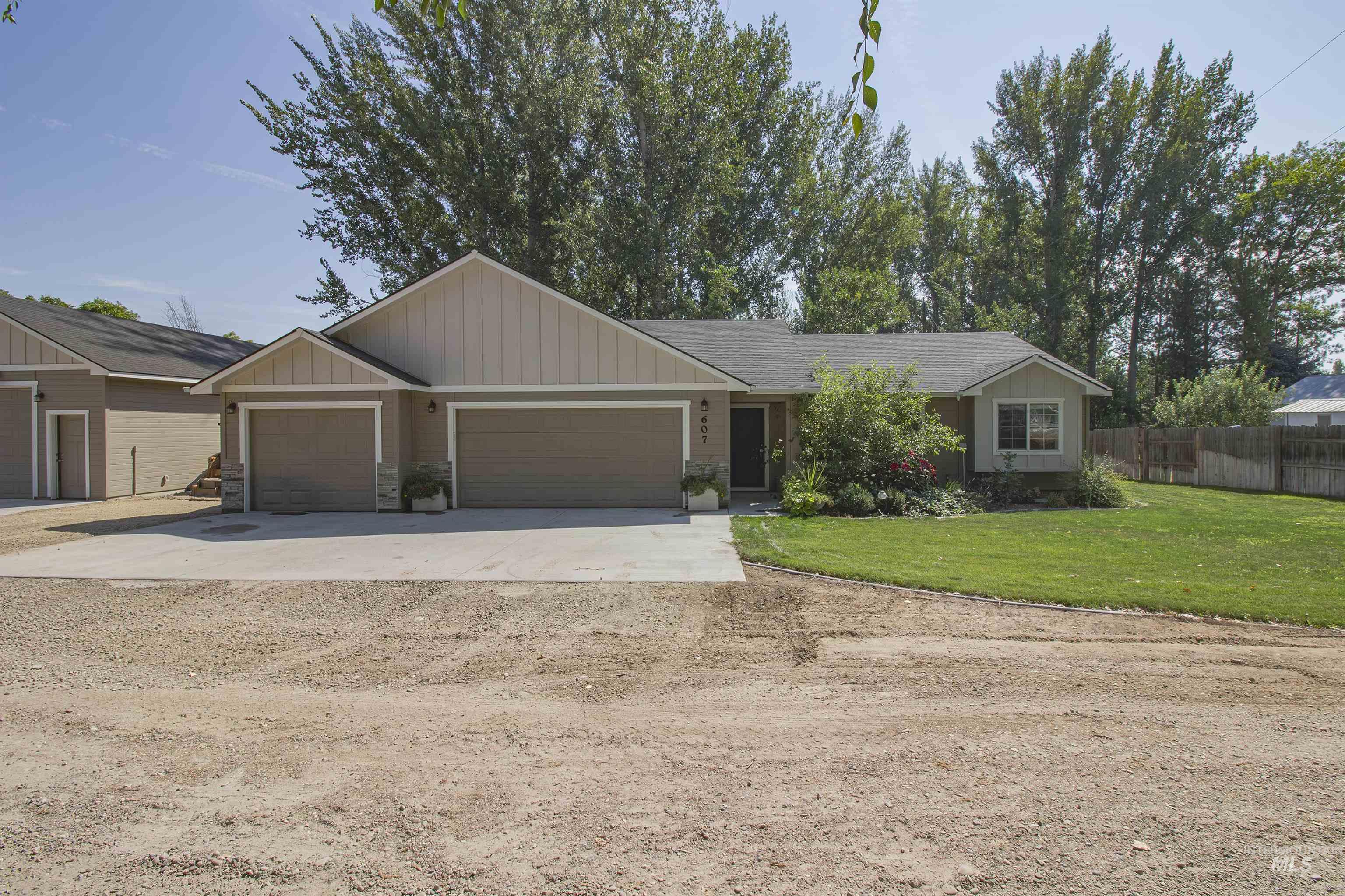 607 Peach Lane, New Plymouth, Idaho 83655, 3 Bedrooms, 2 Bathrooms, Residential For Sale, Price $460,000, 98998387