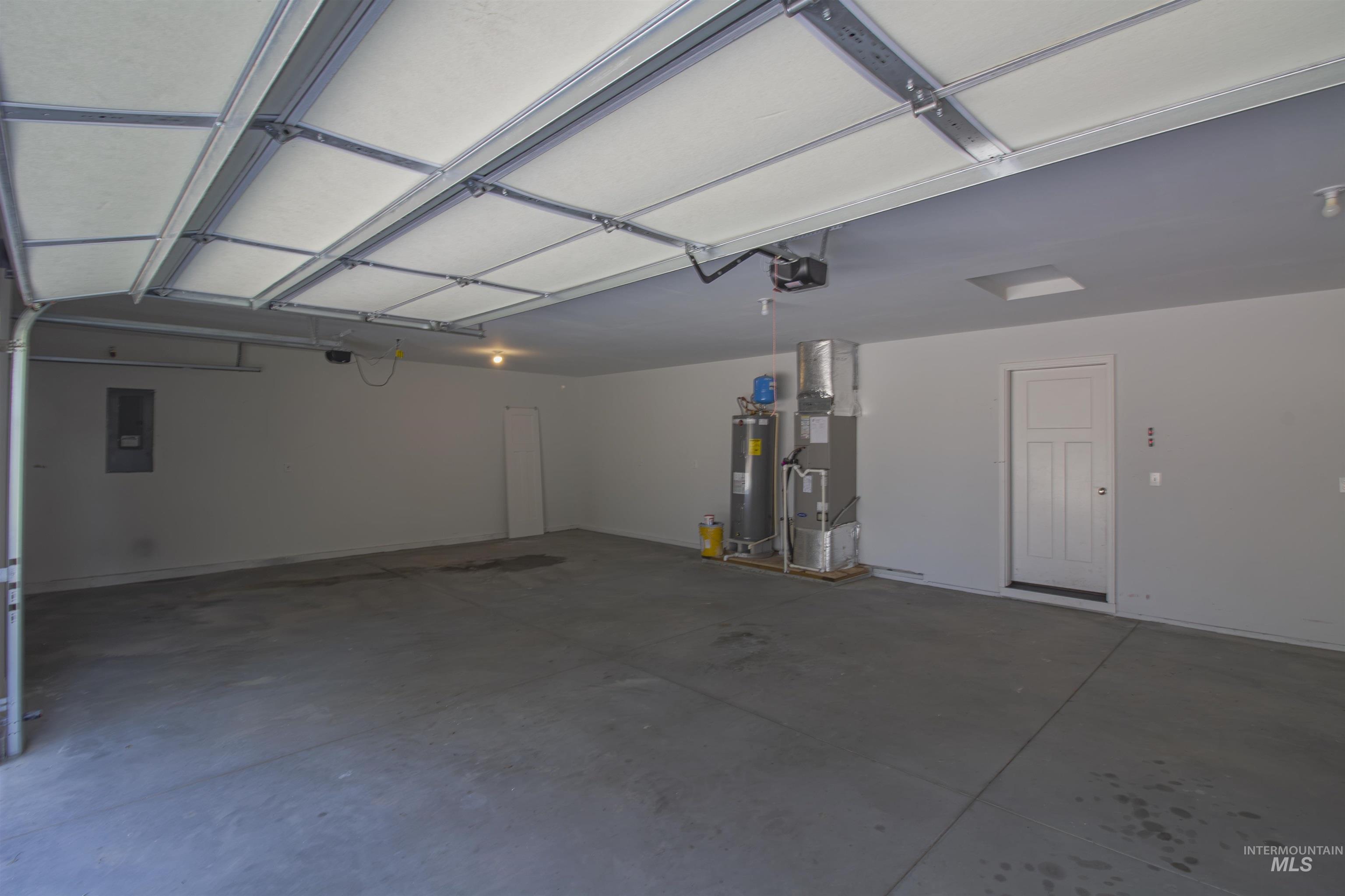607 Peach Lane, New Plymouth, Idaho 83655, 3 Bedrooms, 2 Bathrooms, Residential For Sale, Price $460,000, 98998387