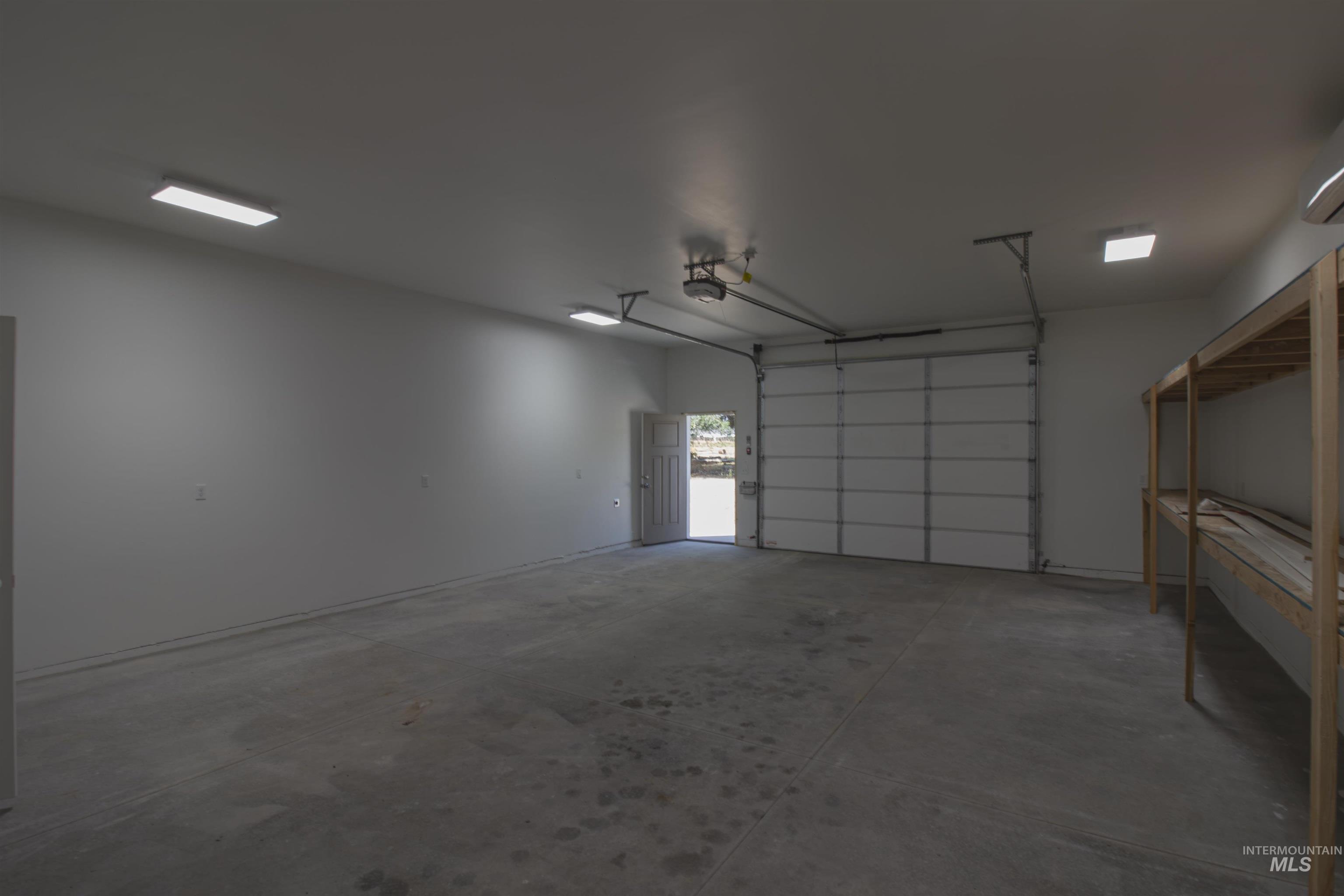 607 Peach Lane, New Plymouth, Idaho 83655, 3 Bedrooms, 2 Bathrooms, Residential For Sale, Price $460,000, 98998387