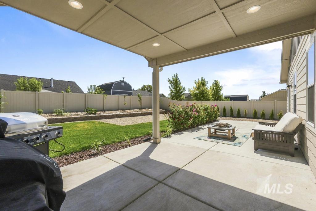 522 Belville Place, Caldwell, Idaho 83605, 3 Bedrooms, 2 Bathrooms, Residential For Sale, Price $429,990,MLS 98998395